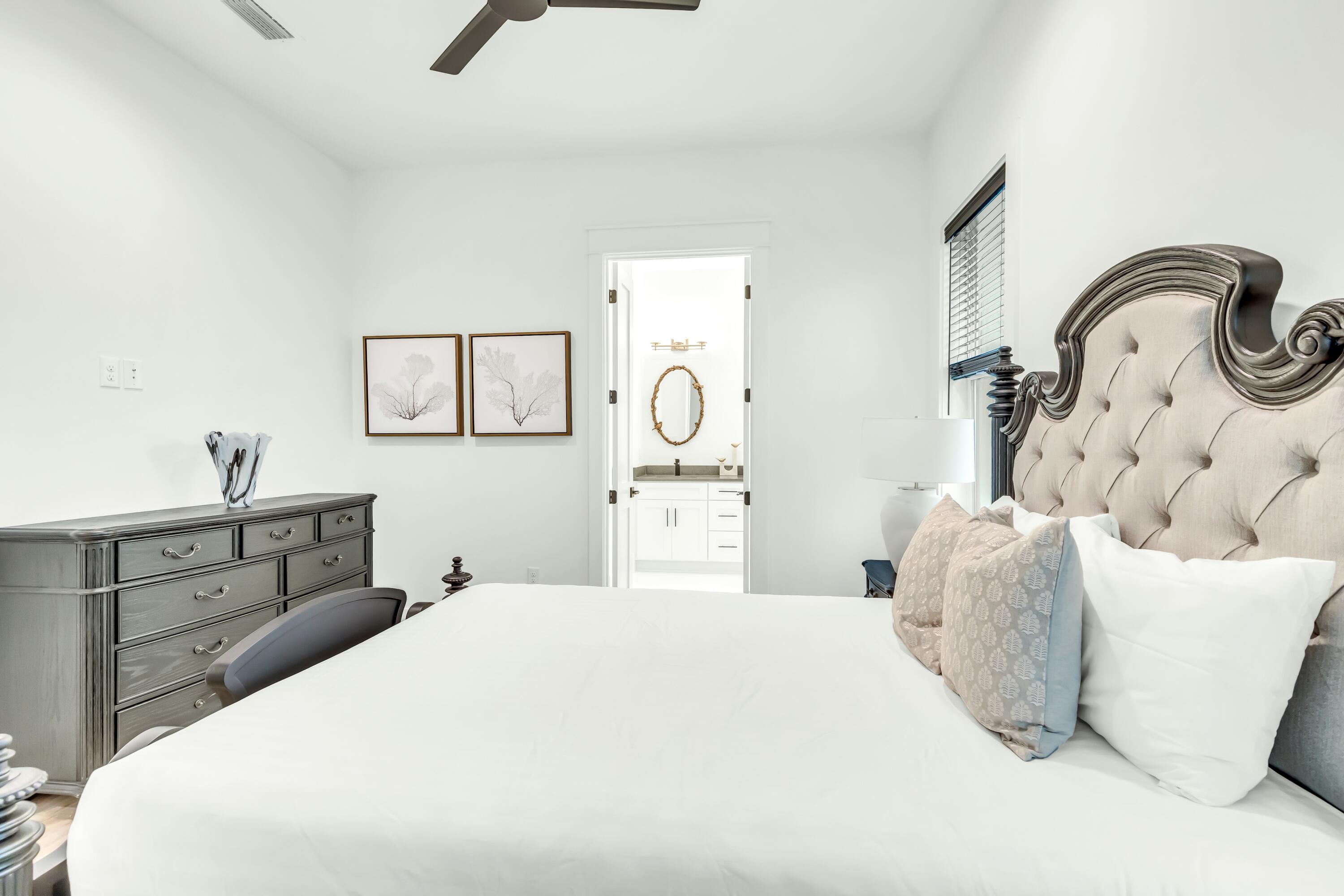 10 Sea Croft Cove