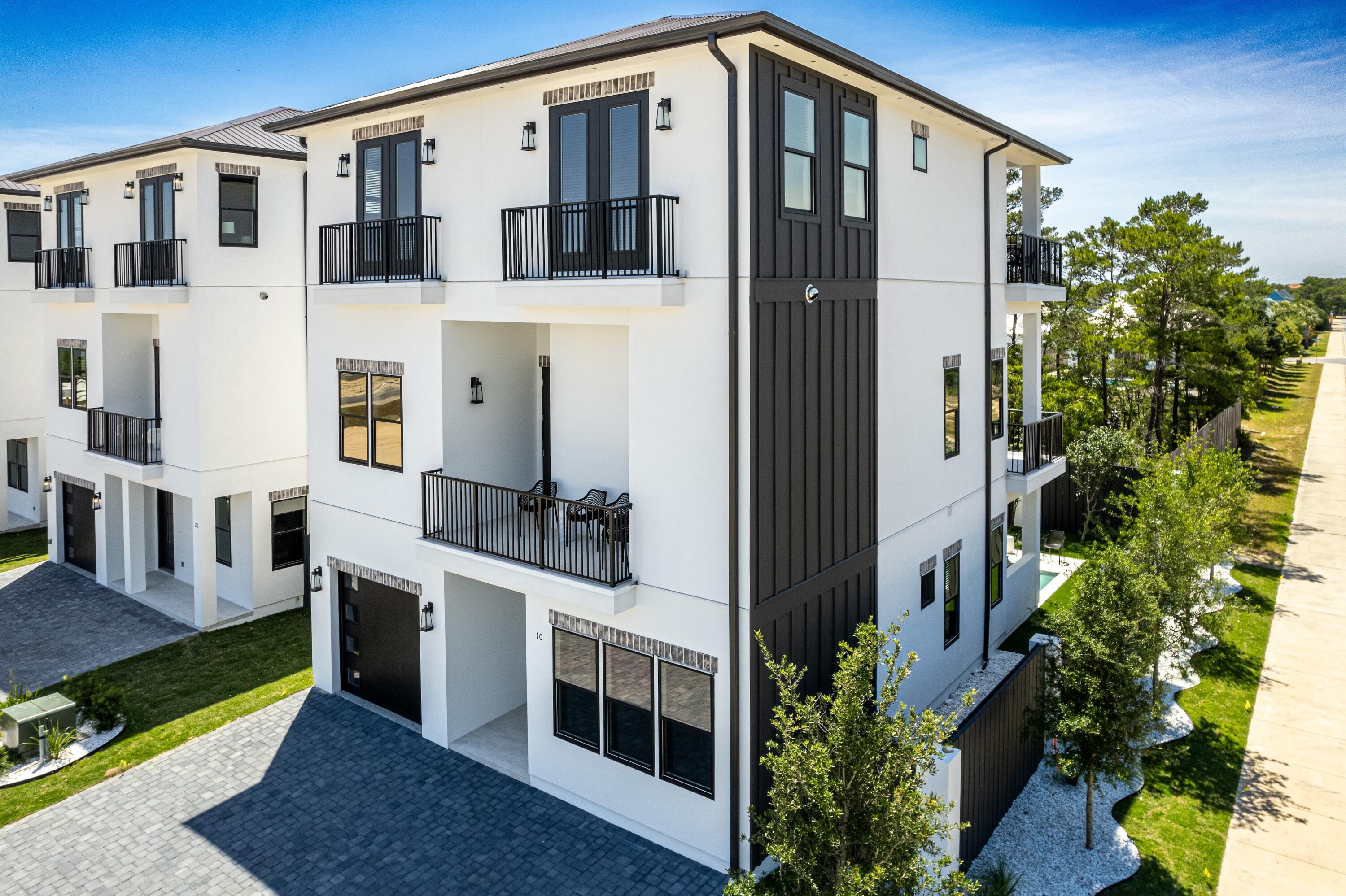 10 Sea Croft Cove