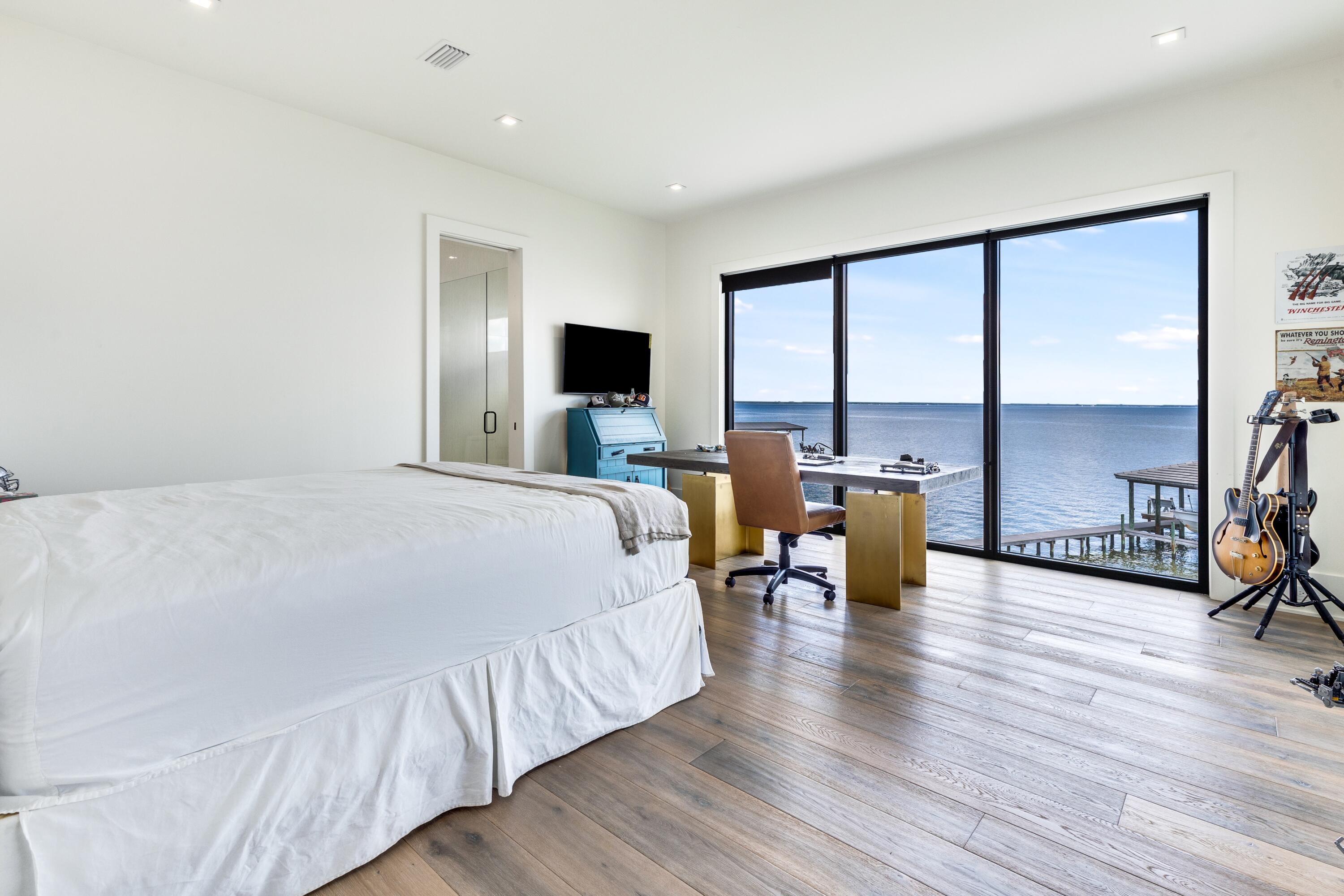 1769 Driftwood Point Road