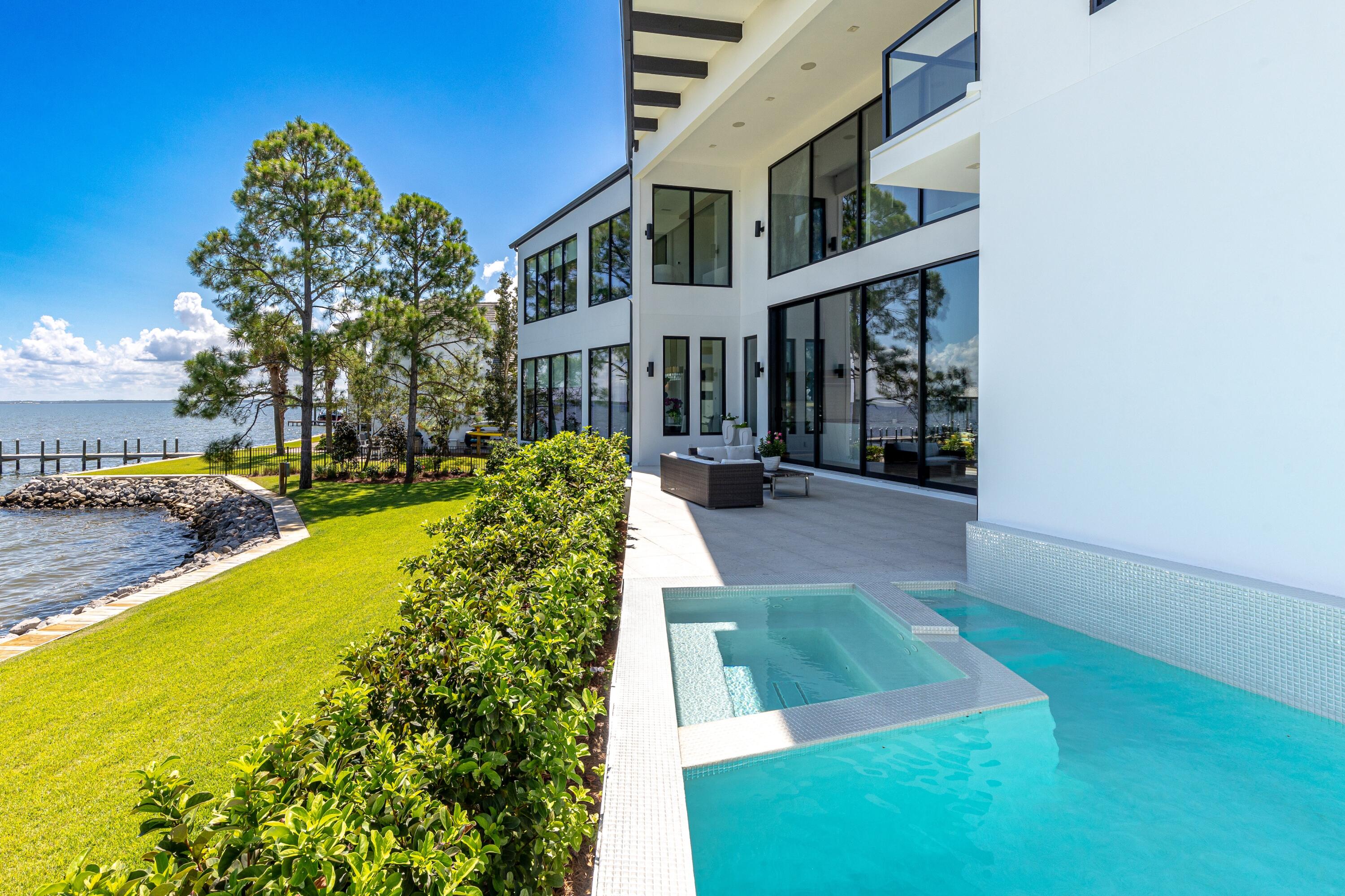 1769 Driftwood Point Road
