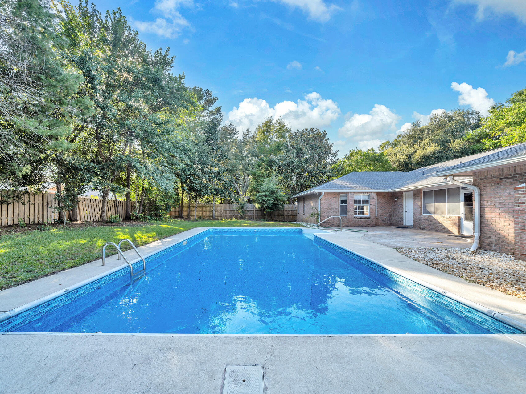 327 Ruckel Drive
