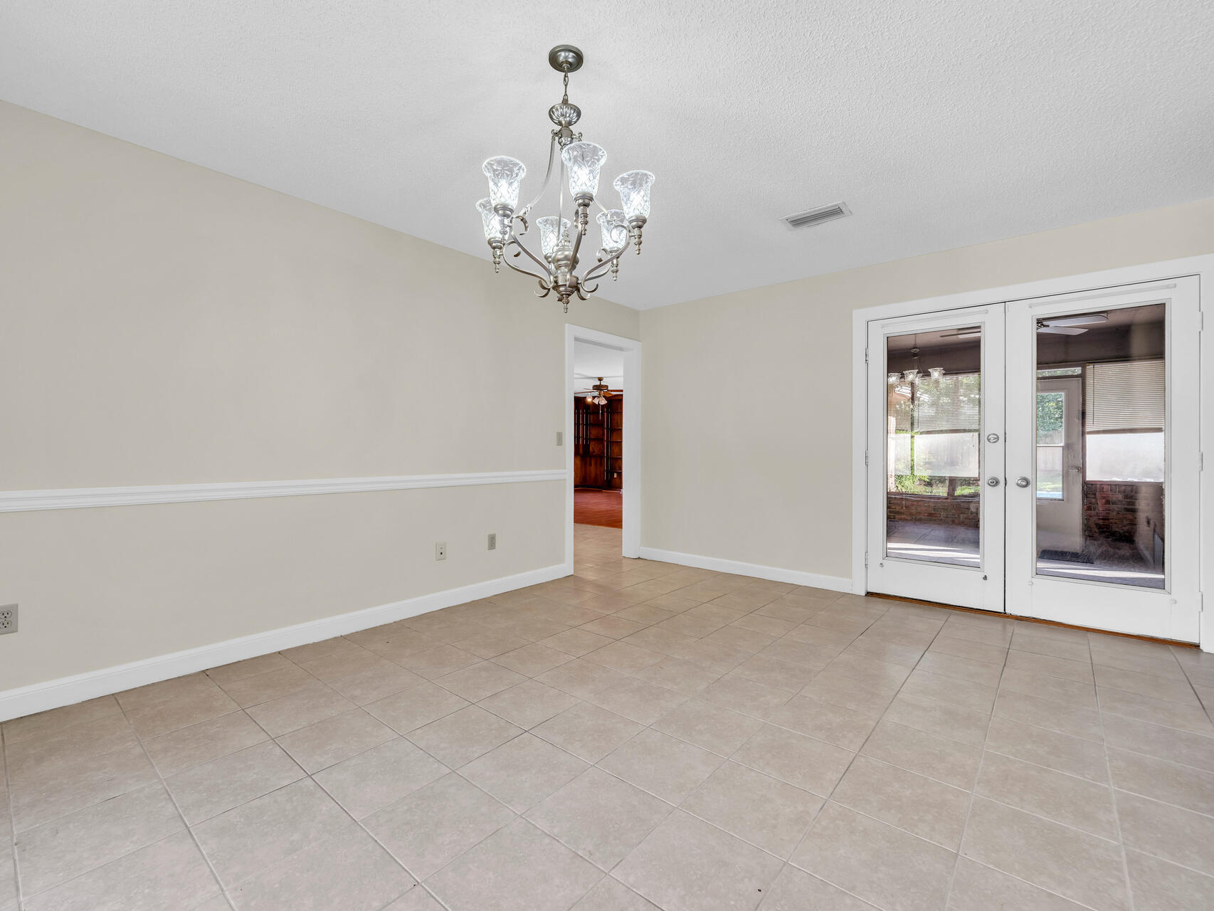327 Ruckel Drive