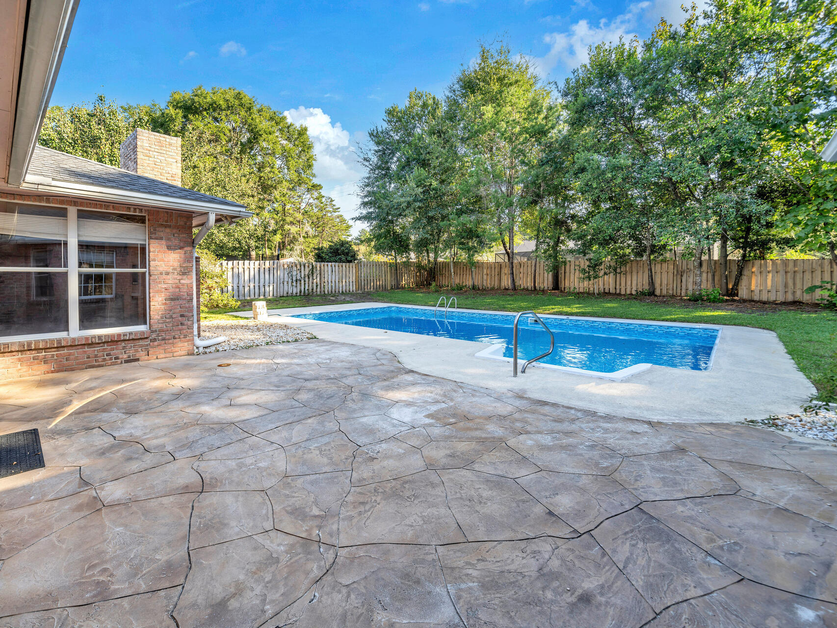 327 Ruckel Drive