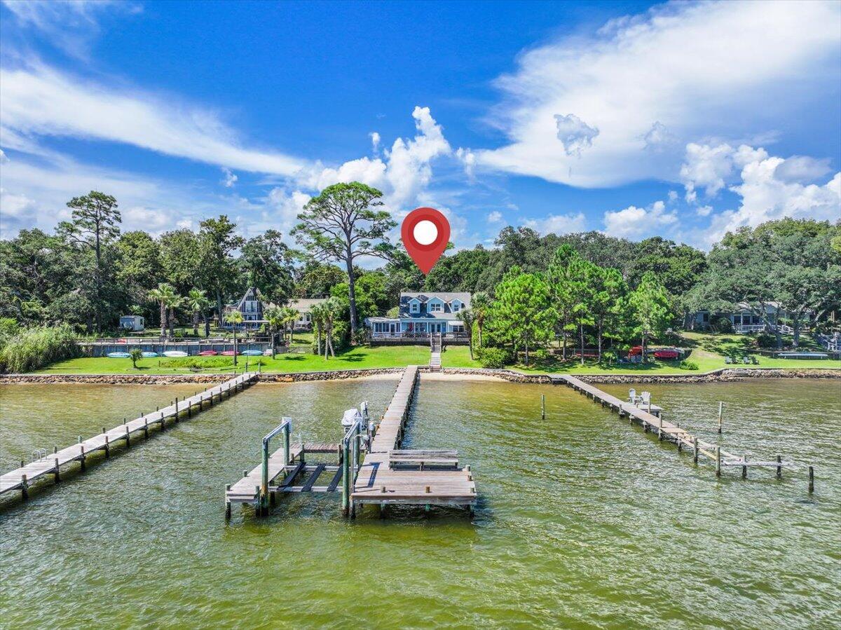 1559 W Highway 98