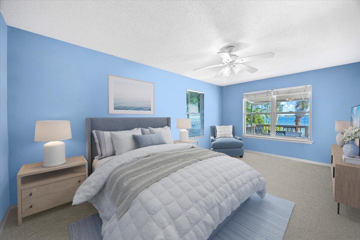 1559 W Highway 98