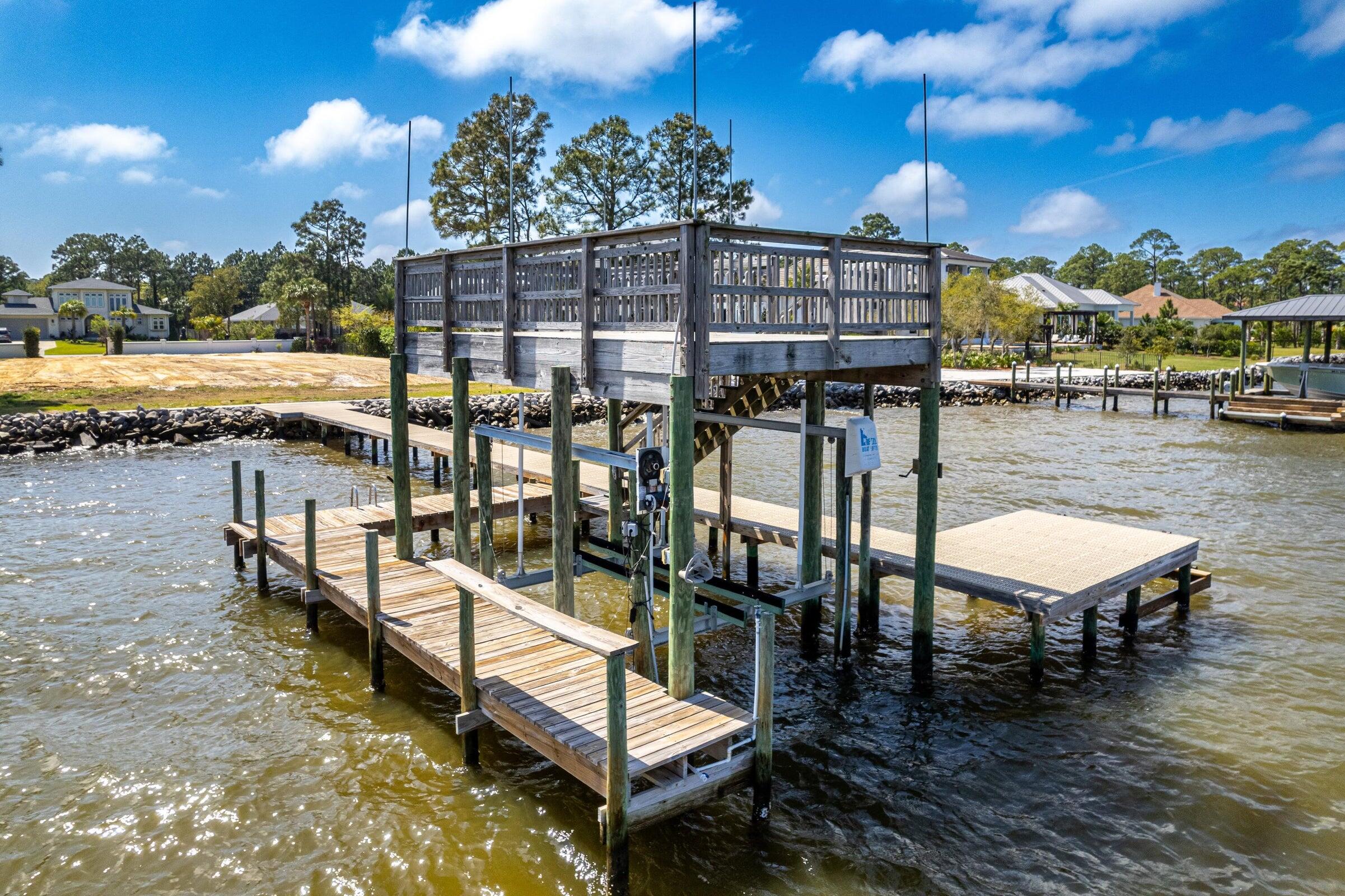 1421 Driftwood Point Road