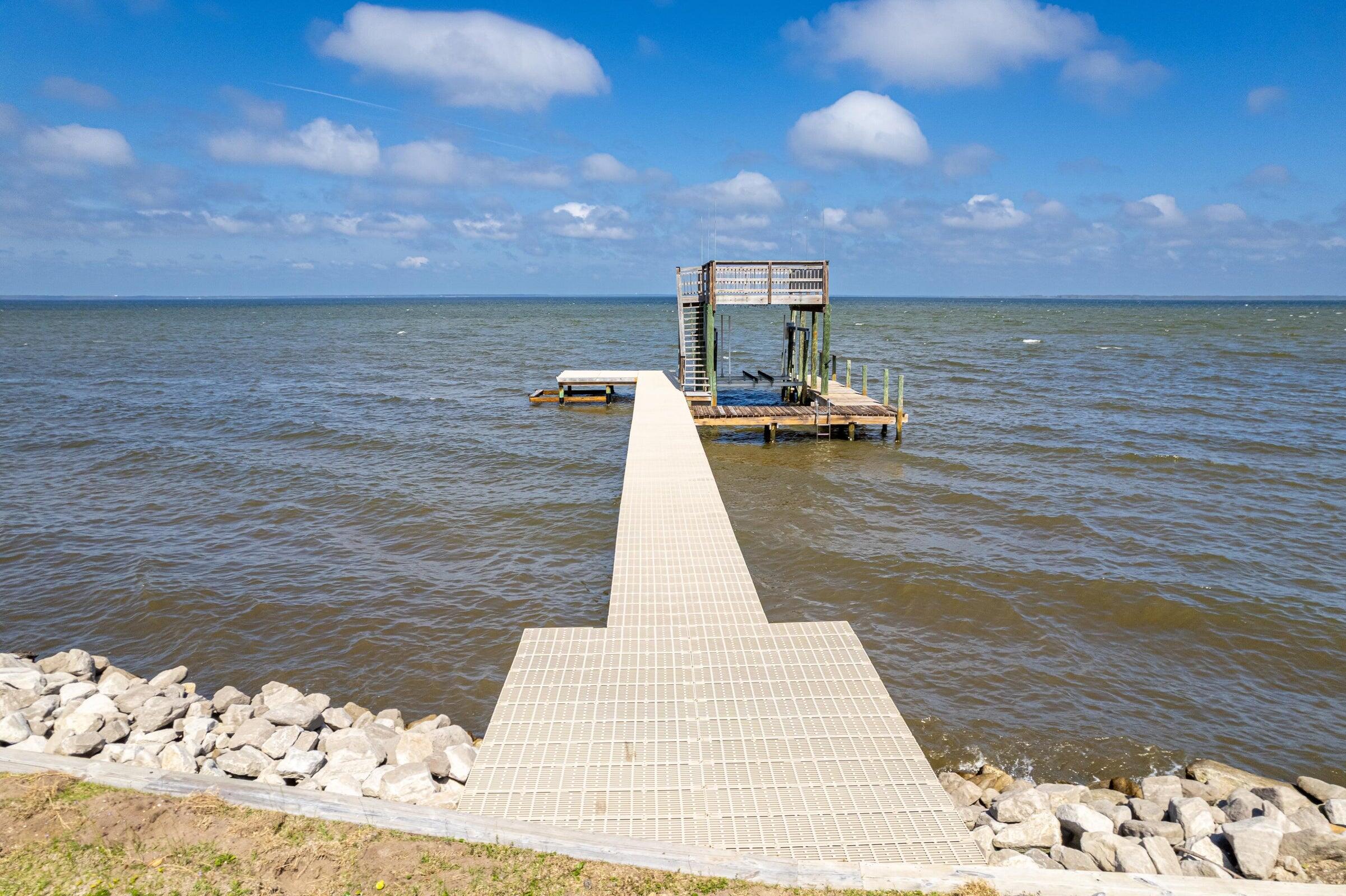 1421 Driftwood Point Road