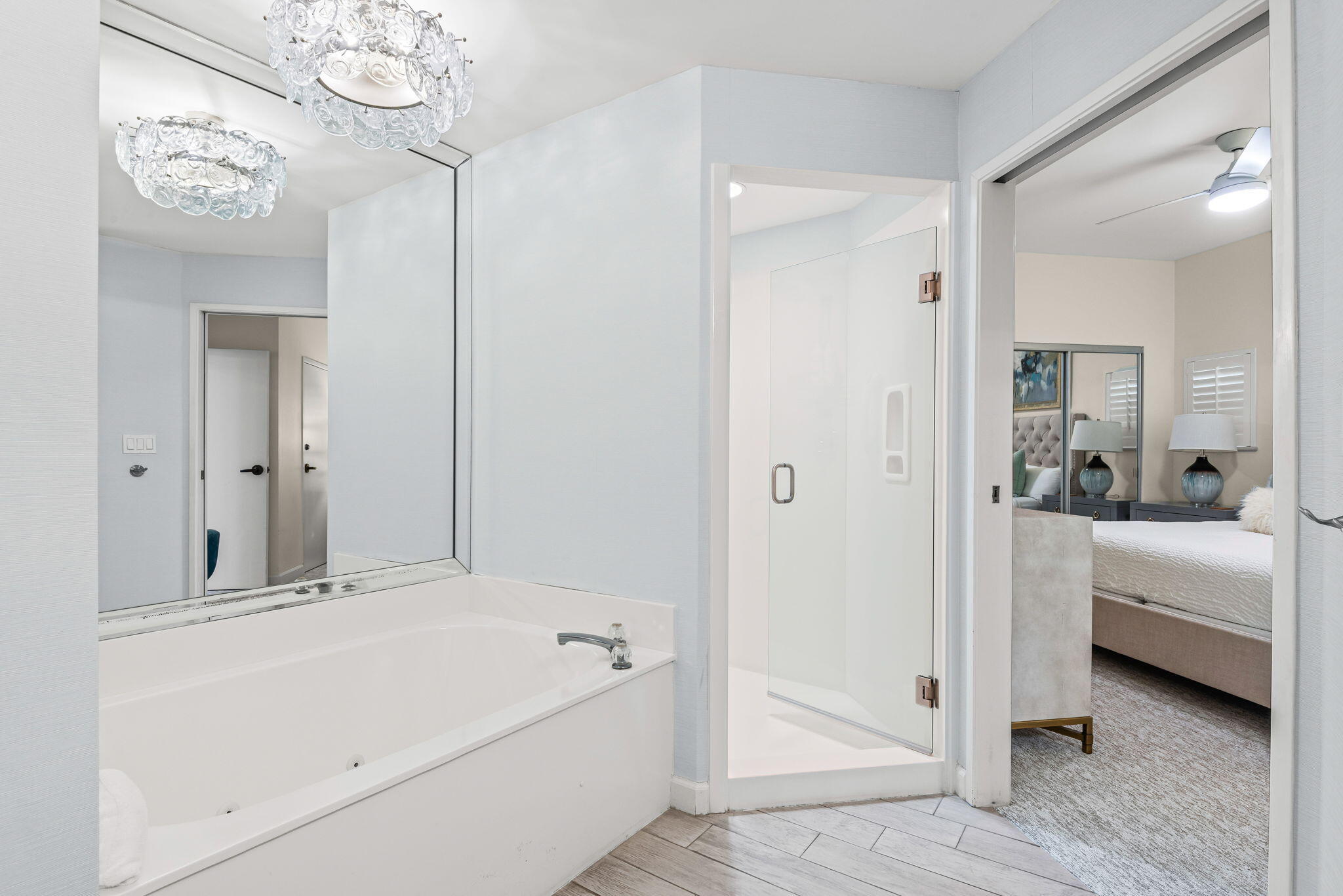 550 Tops L Beach Boulevard # 909