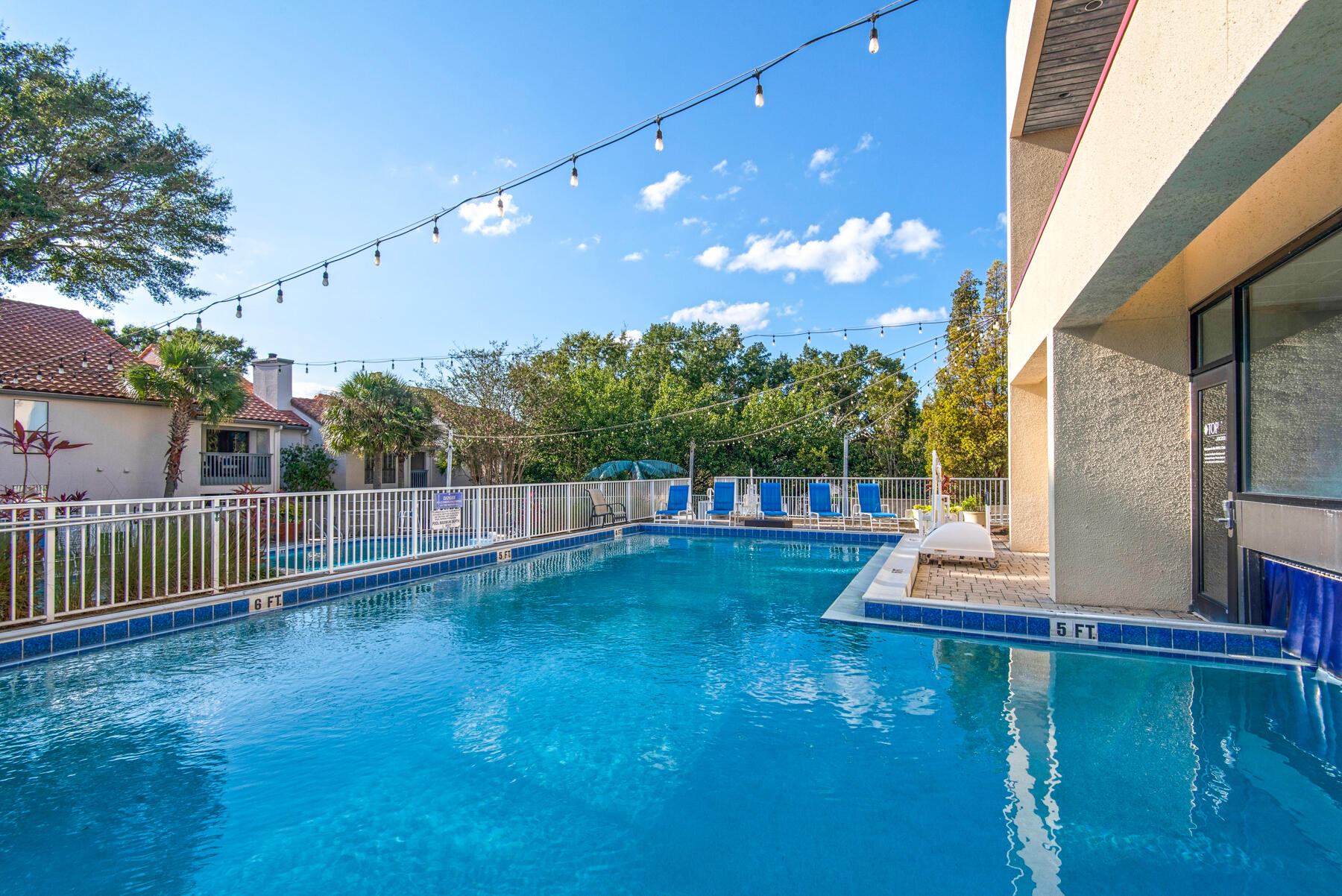 550 Tops L Beach Boulevard # 909