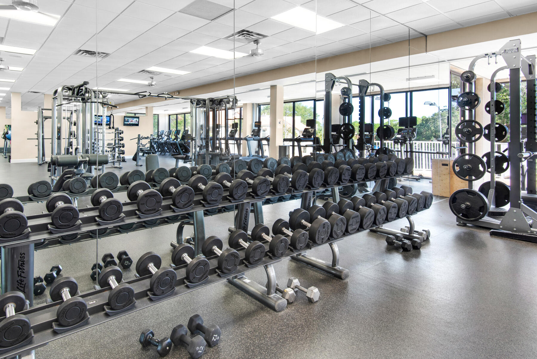 550 Tops L Beach Boulevard # 909