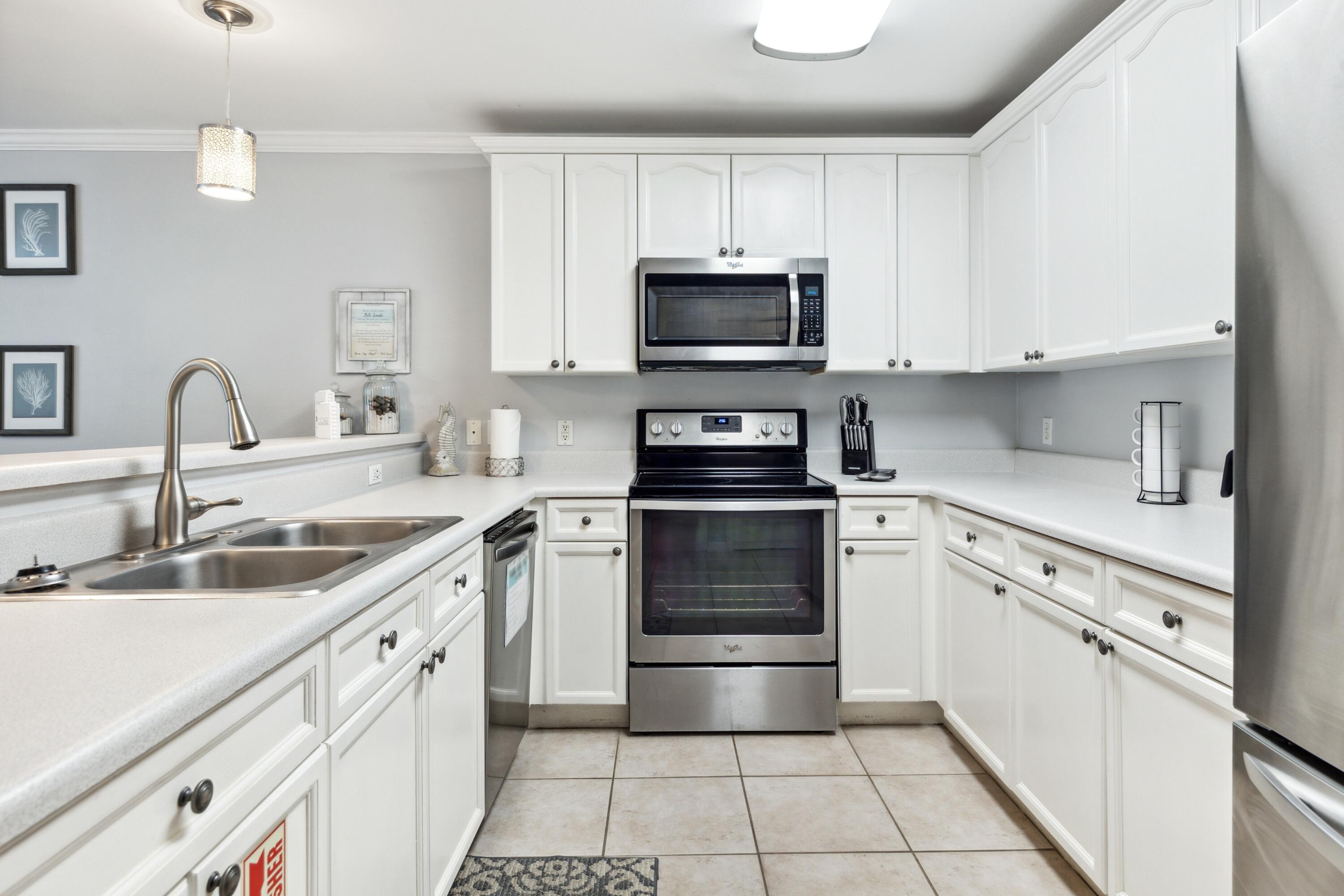 1986 Scenic Gulf Dr. Drive # 11