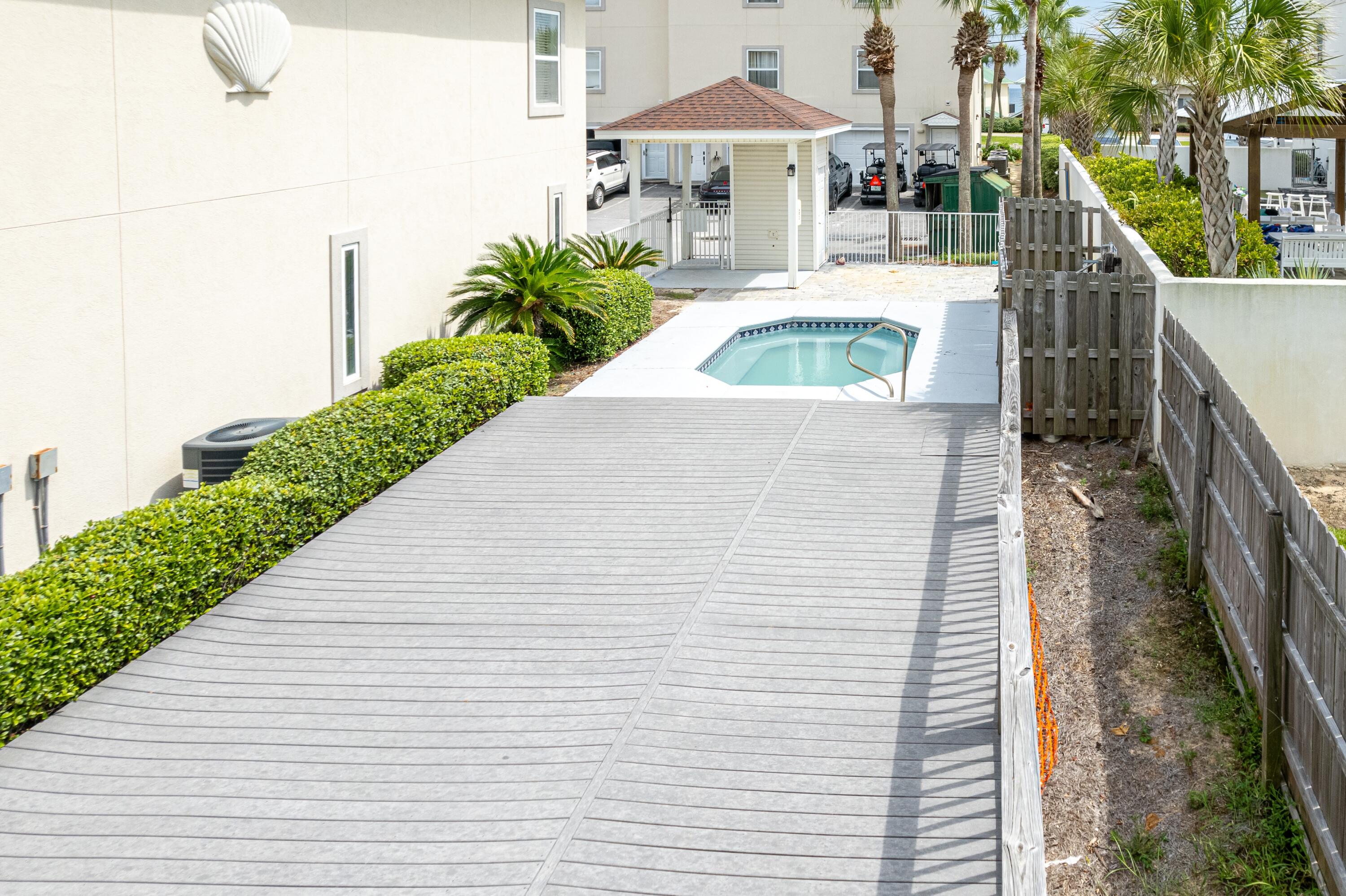 1986 Scenic Gulf Dr. Drive # 11