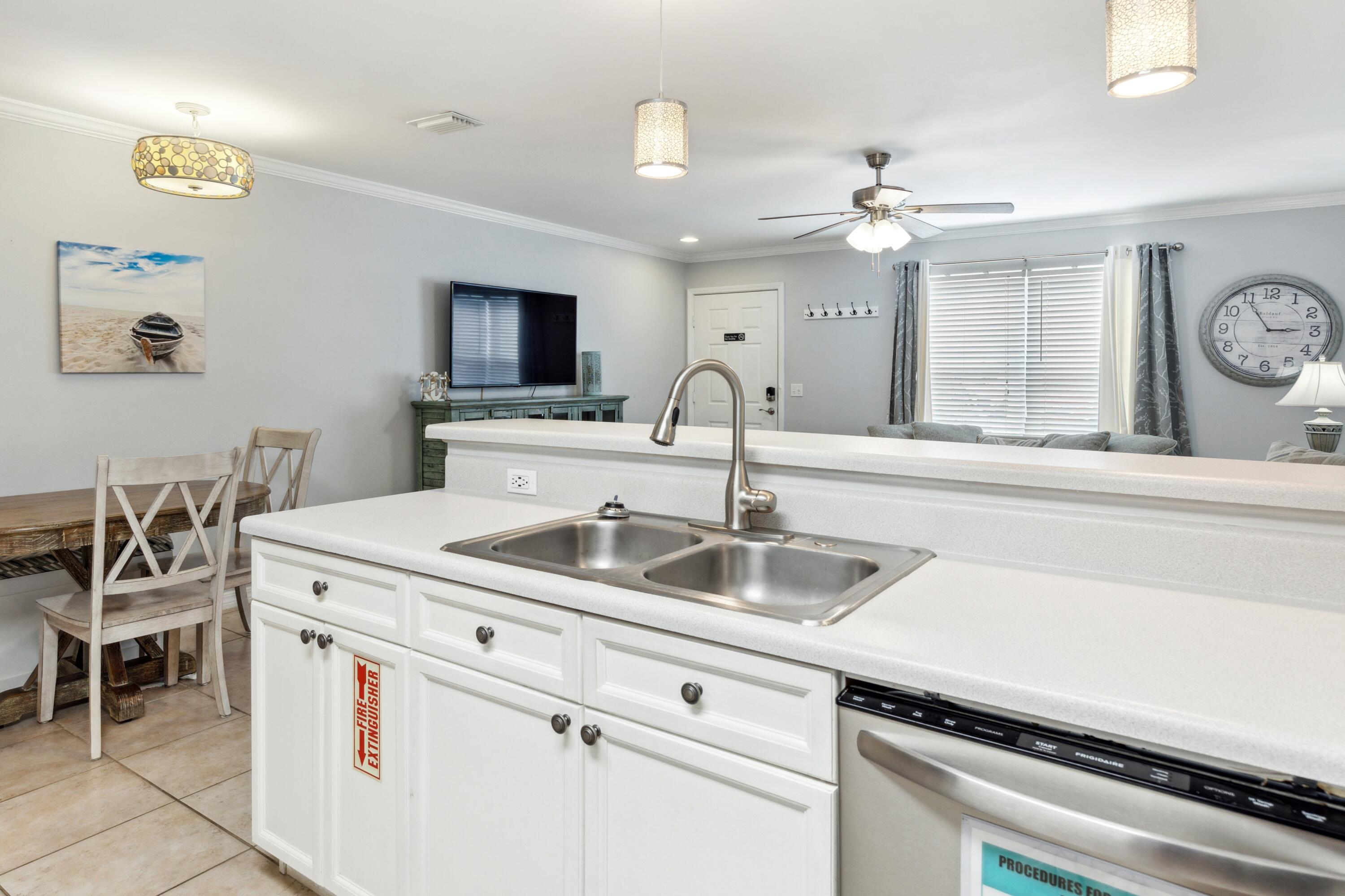 1986 Scenic Gulf Dr. Drive # 11