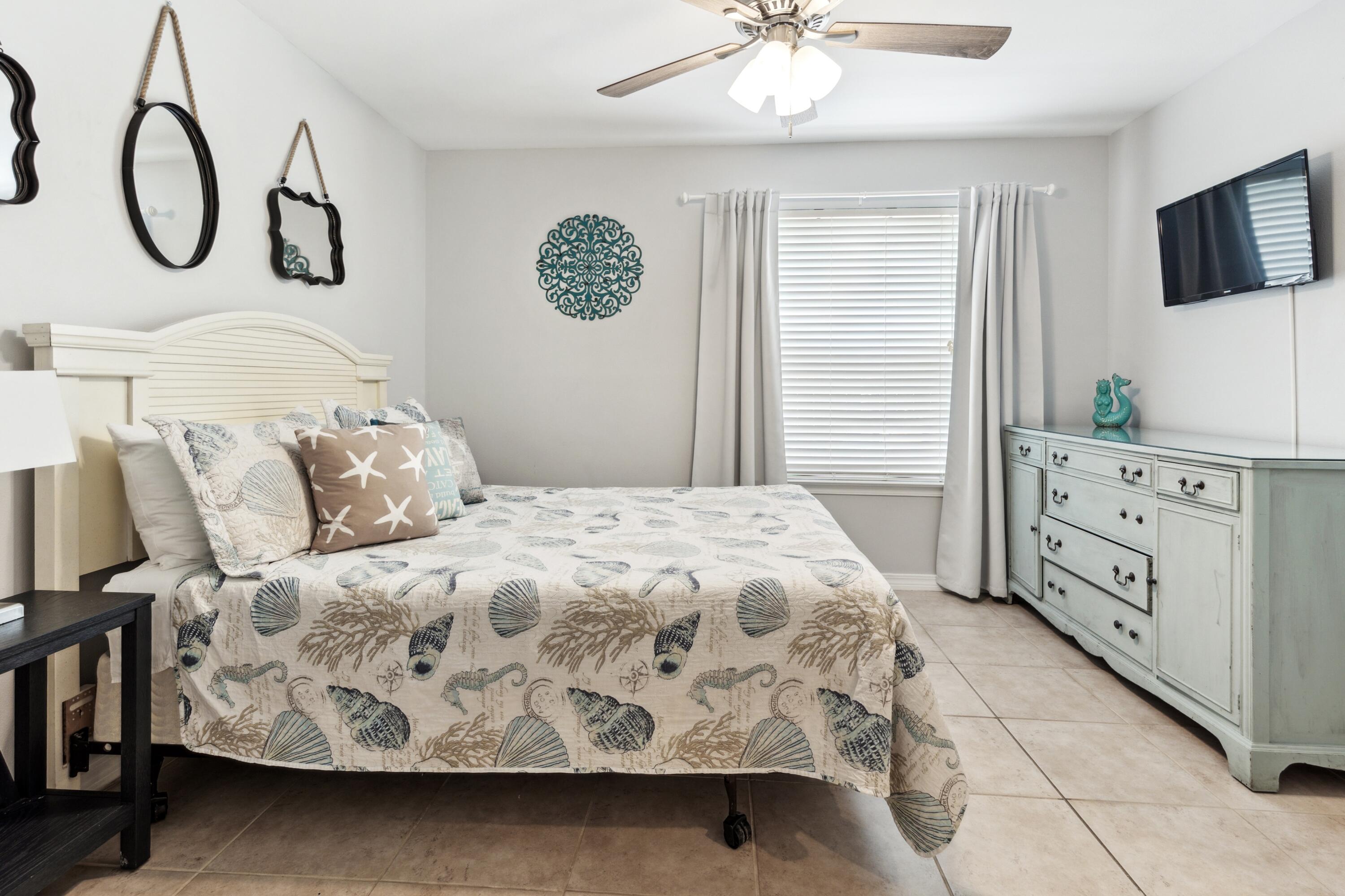 1986 Scenic Gulf Dr. Drive # 11