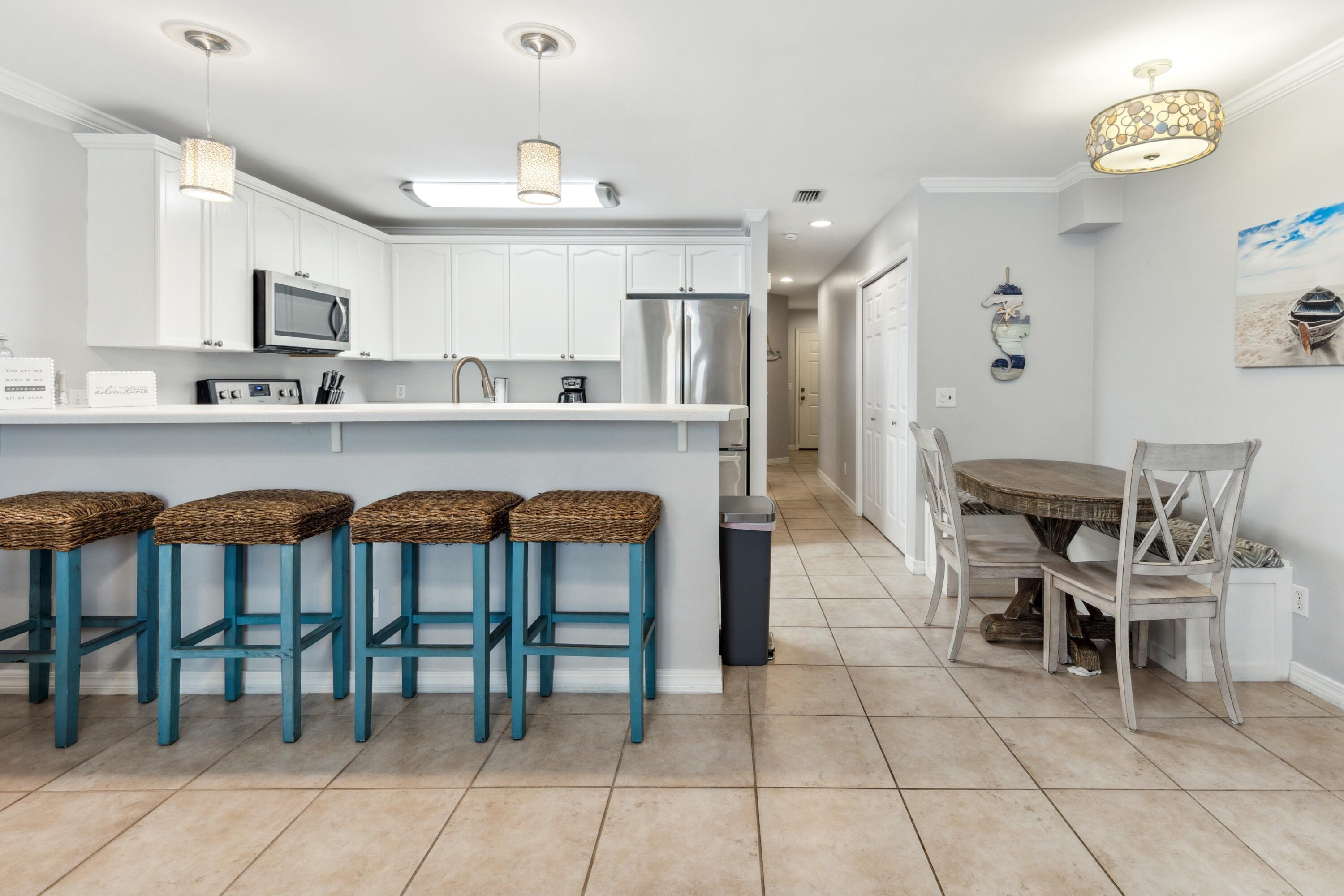 1986 Scenic Gulf Dr. Drive # 11