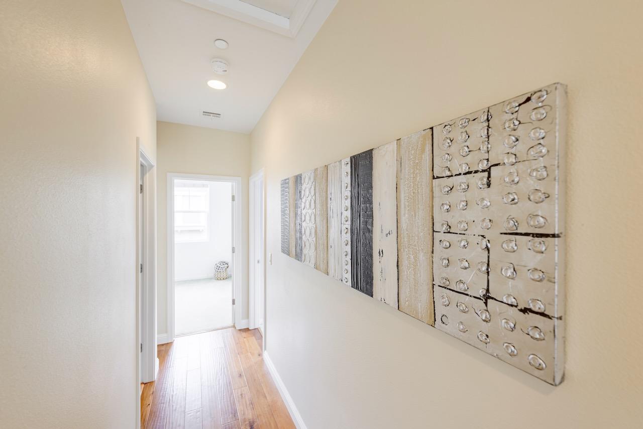 237 Bluebonnet LN 304