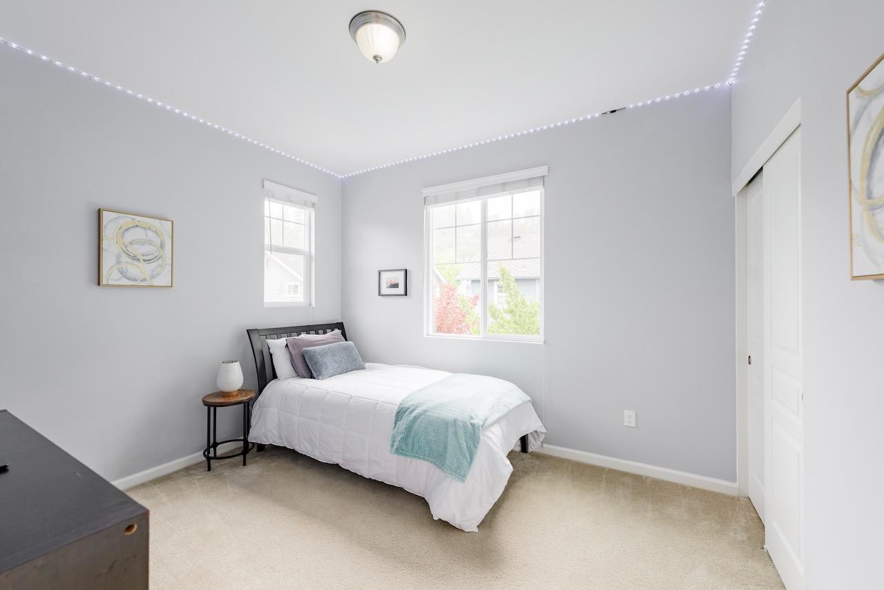 237 Bluebonnet LN 304