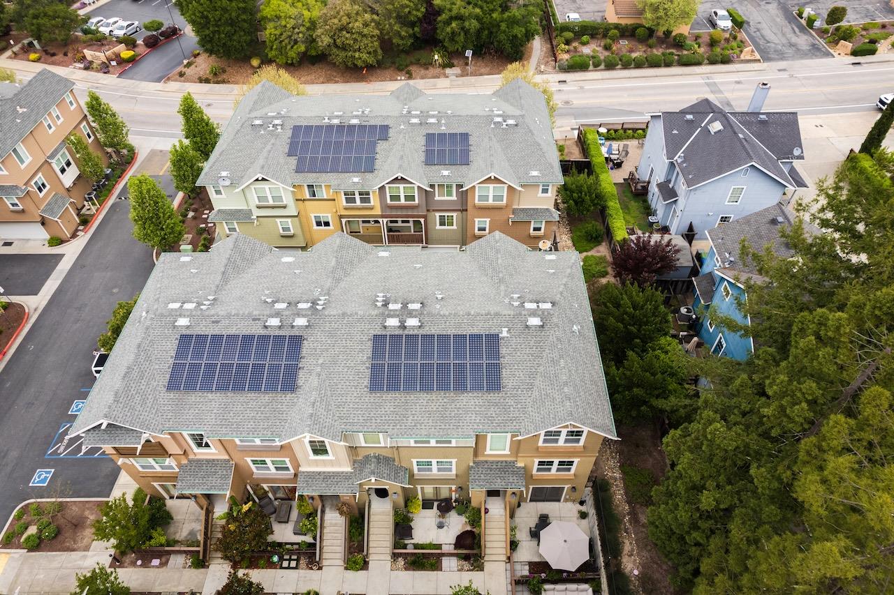 237 Bluebonnet LN 304