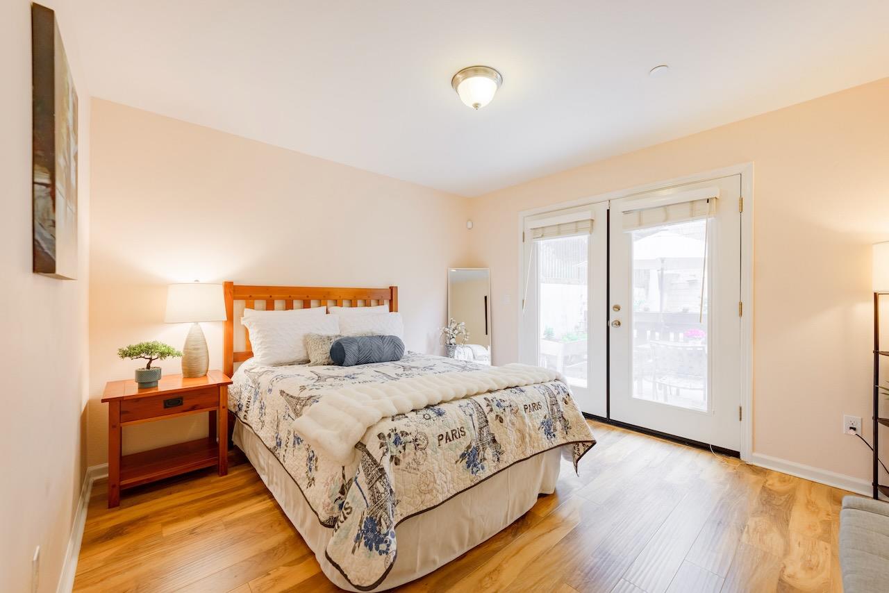 237 Bluebonnet LN 304