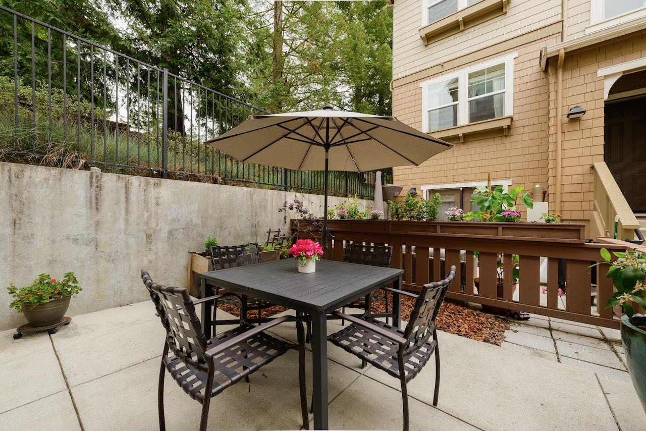 237 Bluebonnet LN 304