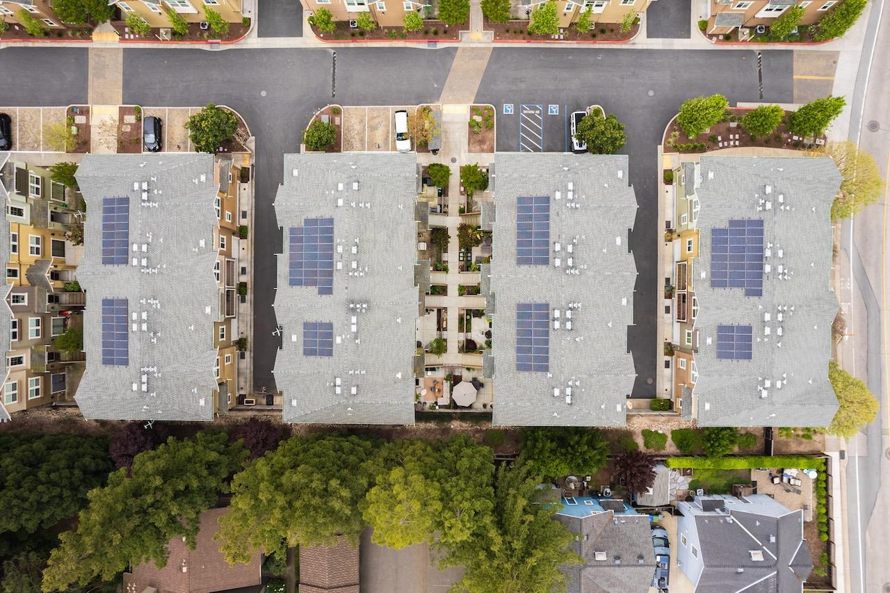 237 Bluebonnet LN 304