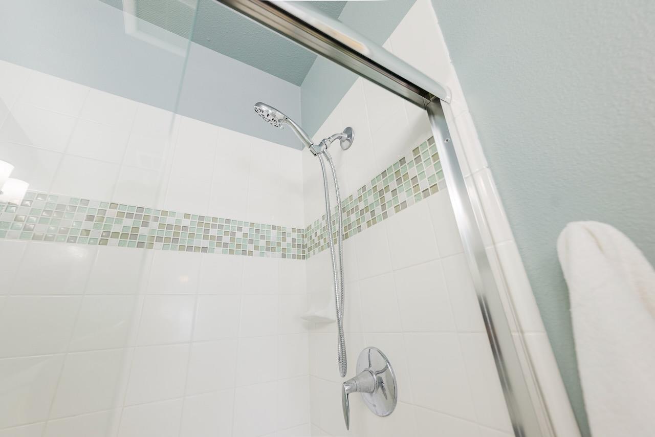 237 Bluebonnet LN 304