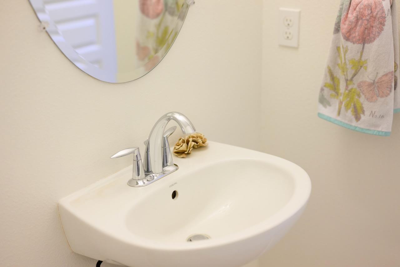 237 Bluebonnet LN 304