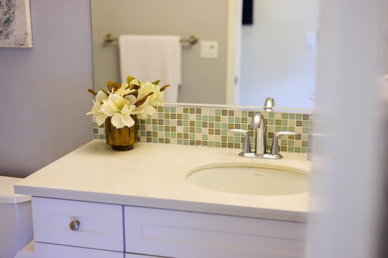 237 Bluebonnet LN 304