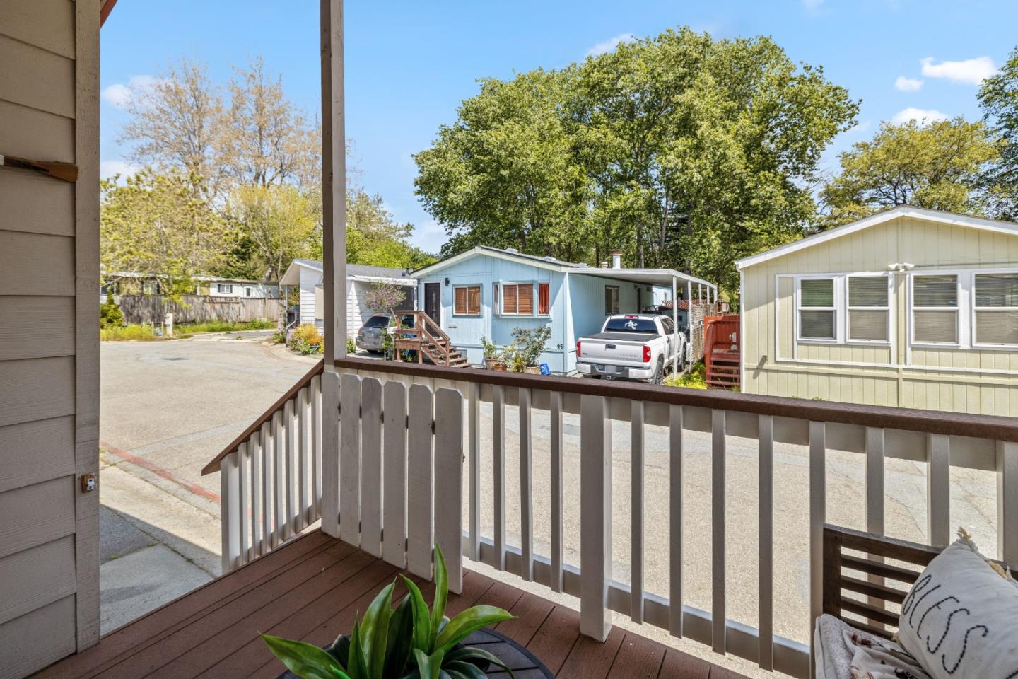 3060 Porter ST 18