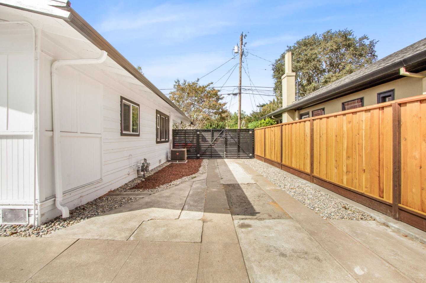 1232 Singletary Avenue