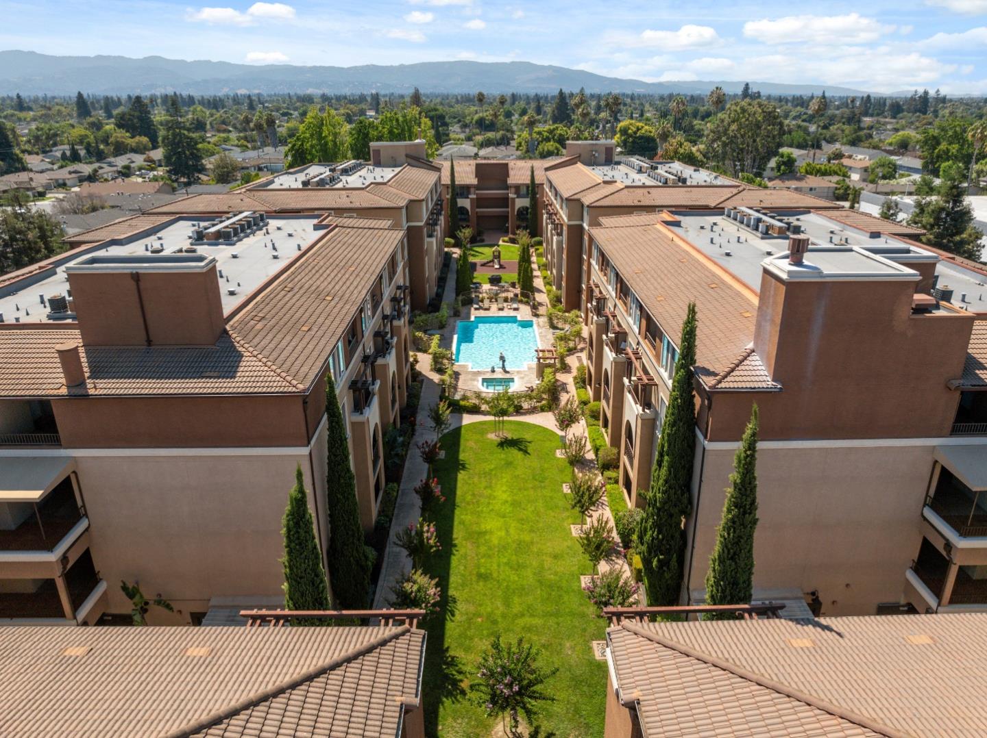 801 South Winchester 2402