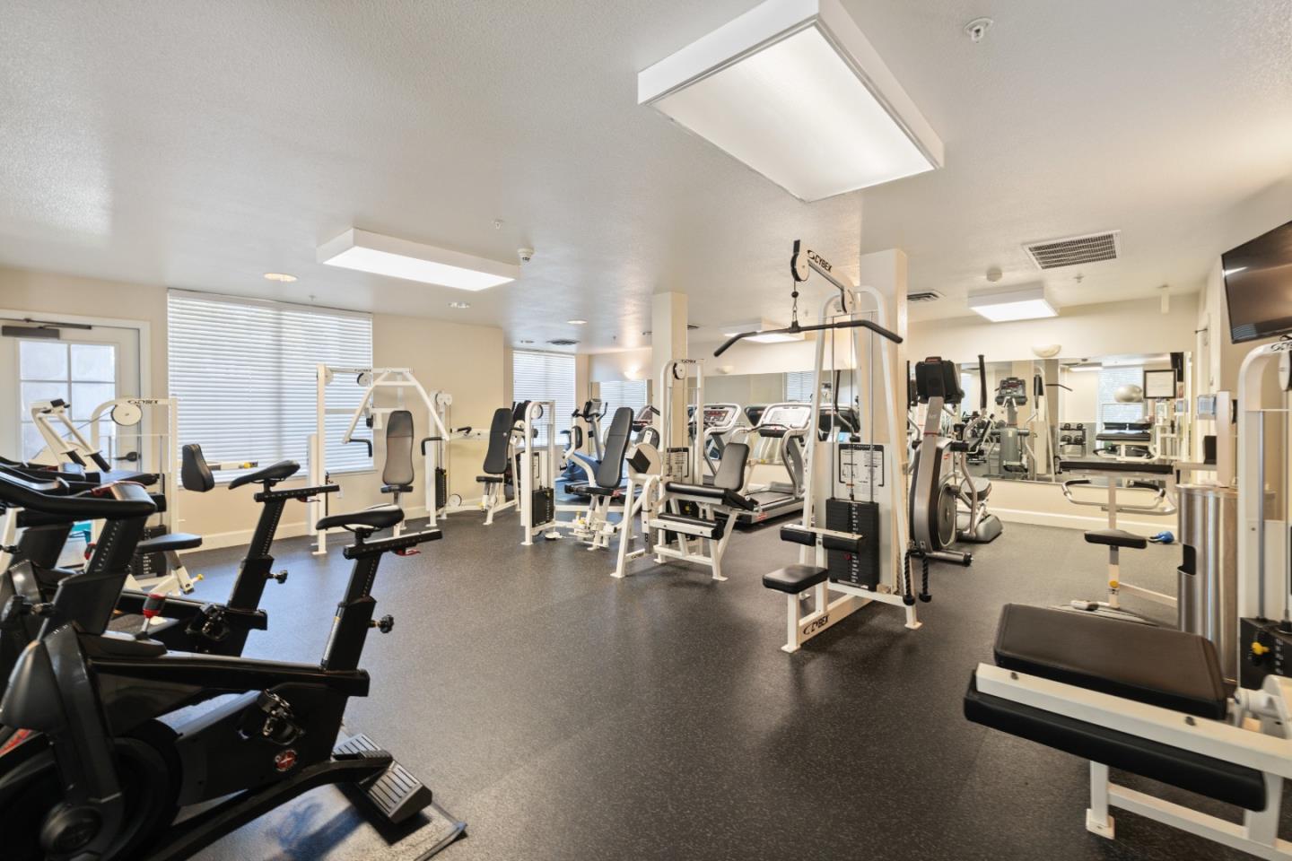 801 South Winchester 2402