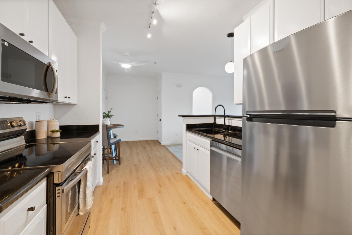 801 South Winchester 2402