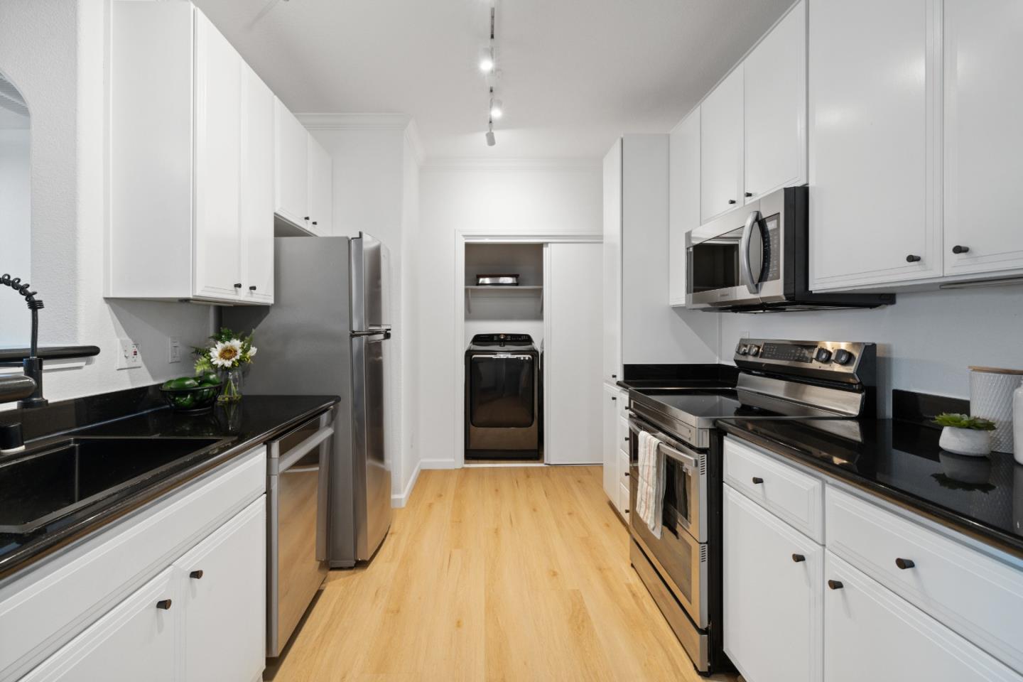 801 South Winchester 2402