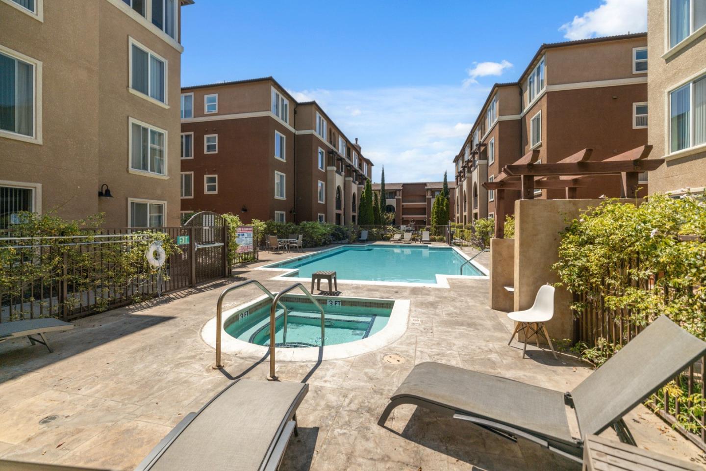 801 South Winchester 2402