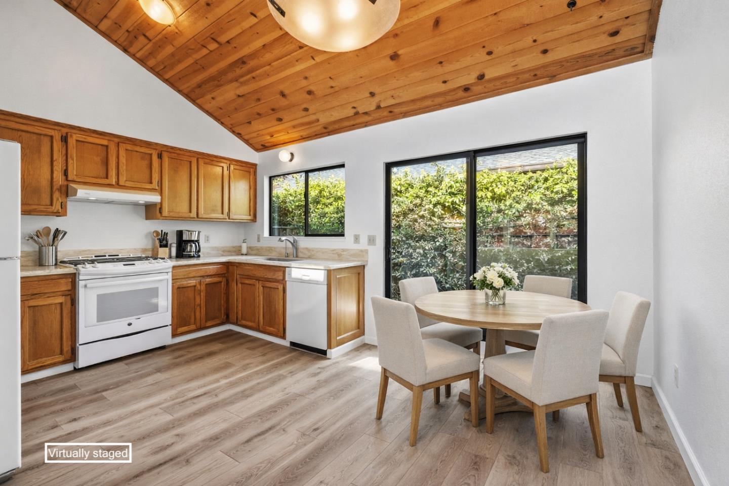 2258 Juan Pablo Lane