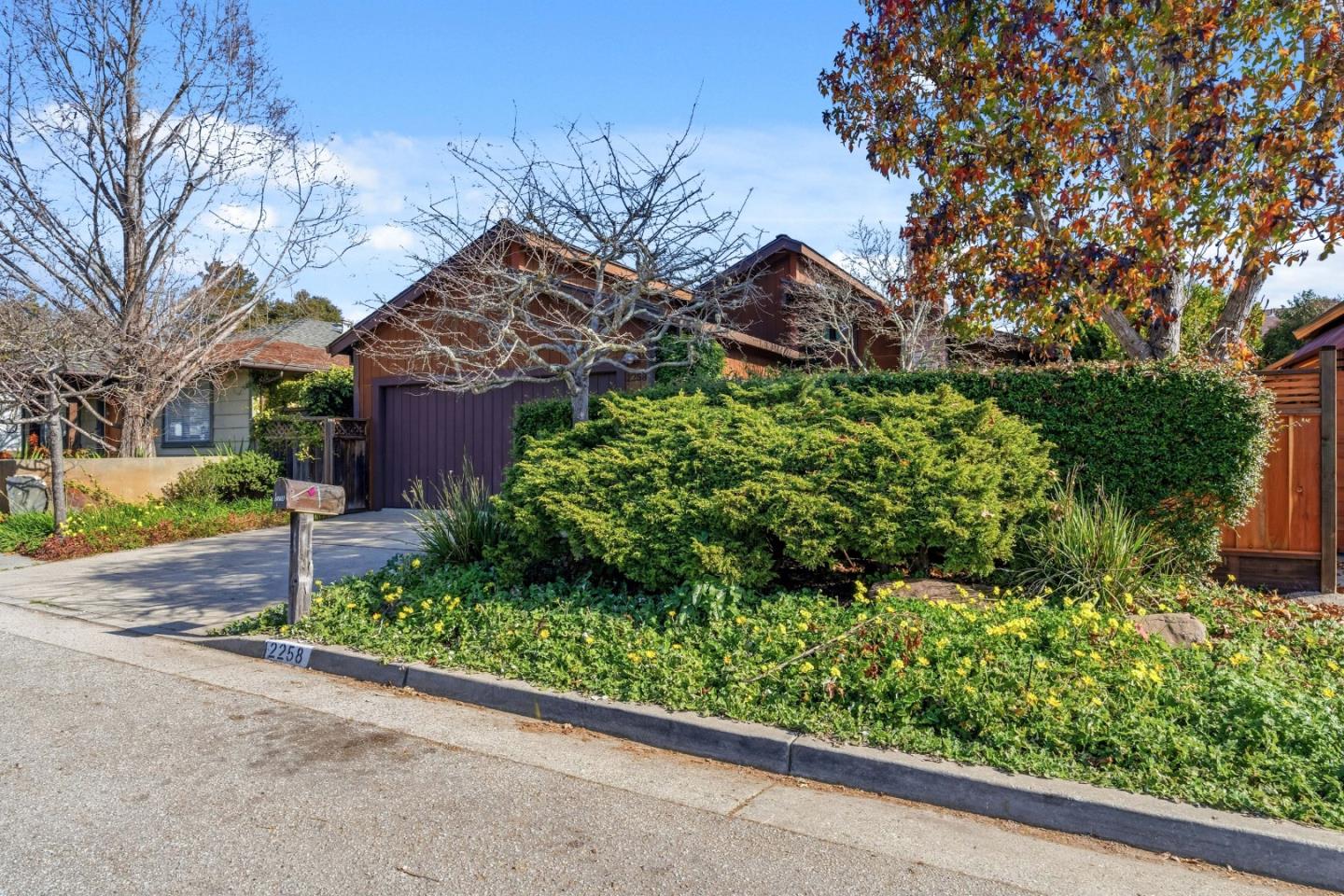 2258 Juan Pablo Lane