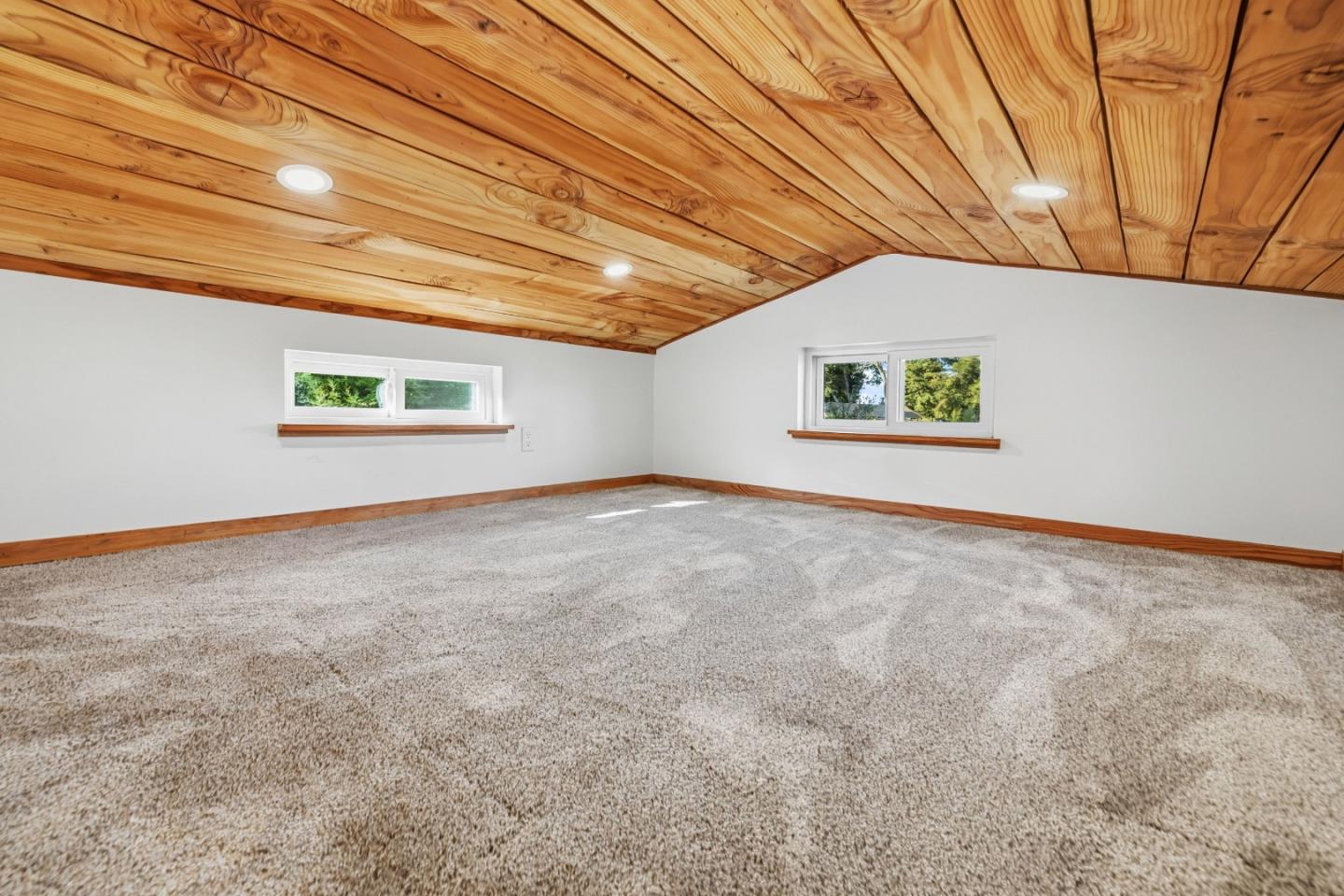 15 Braemoor Drive