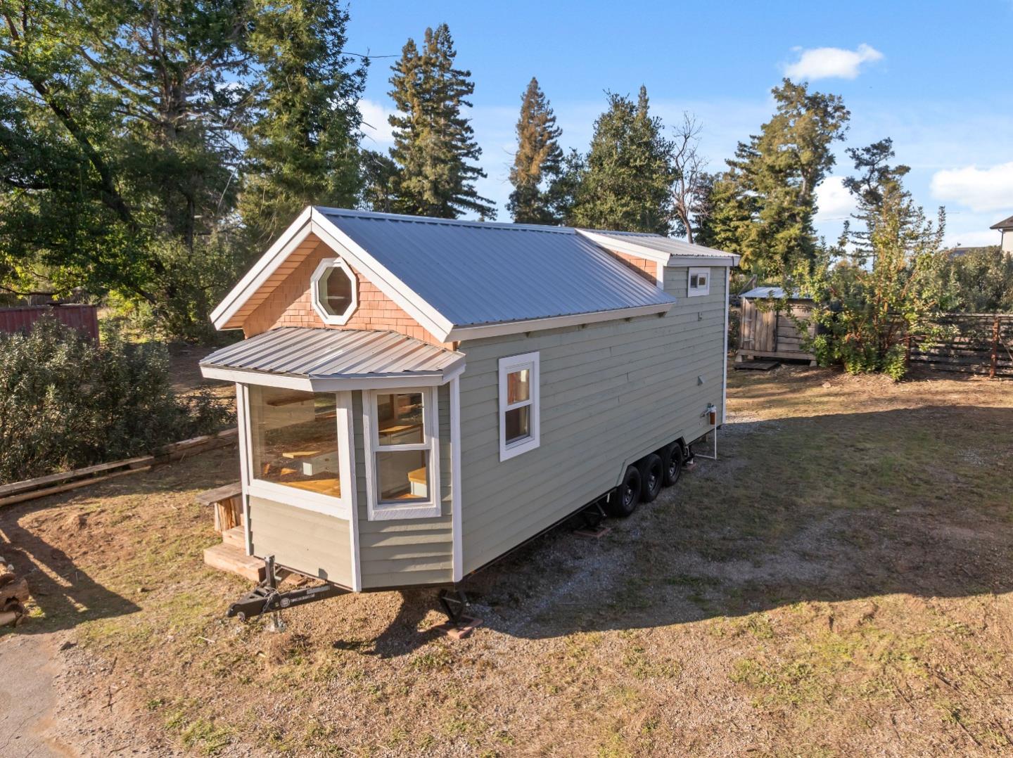 15 Braemoor Drive