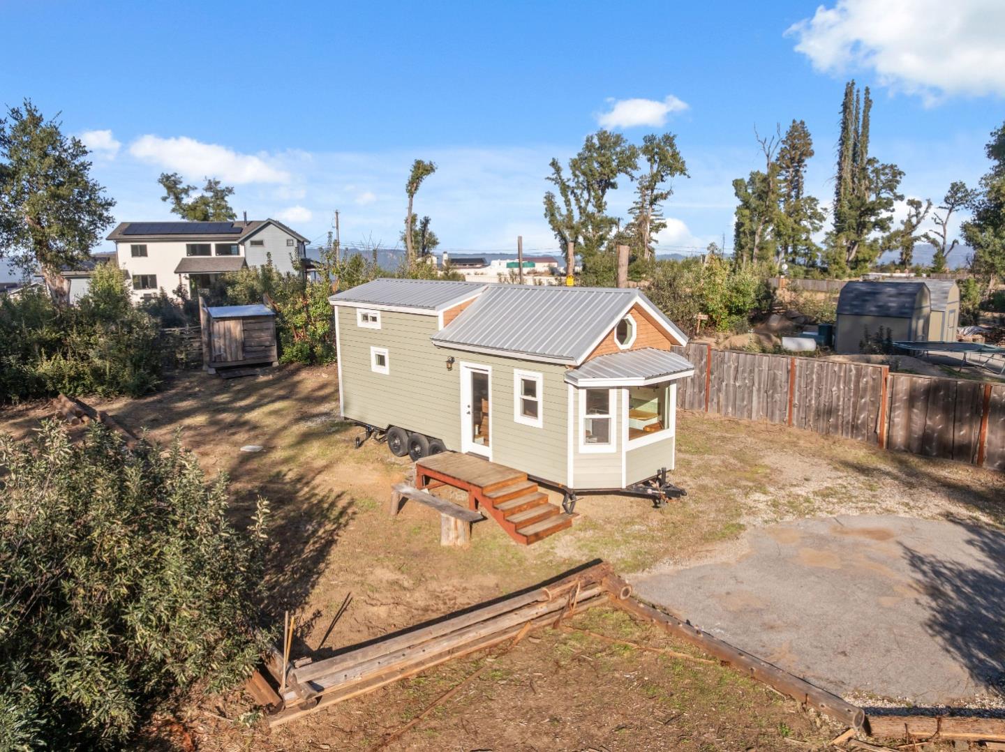 15 Braemoor Drive