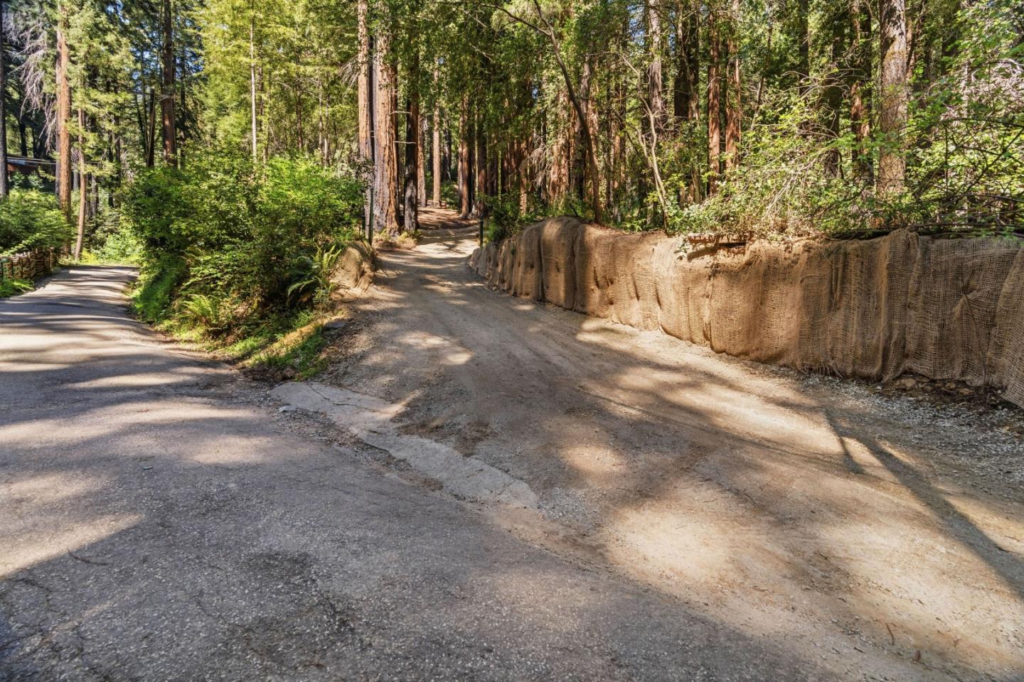 0 Band (Lot 15 & 18) Road
