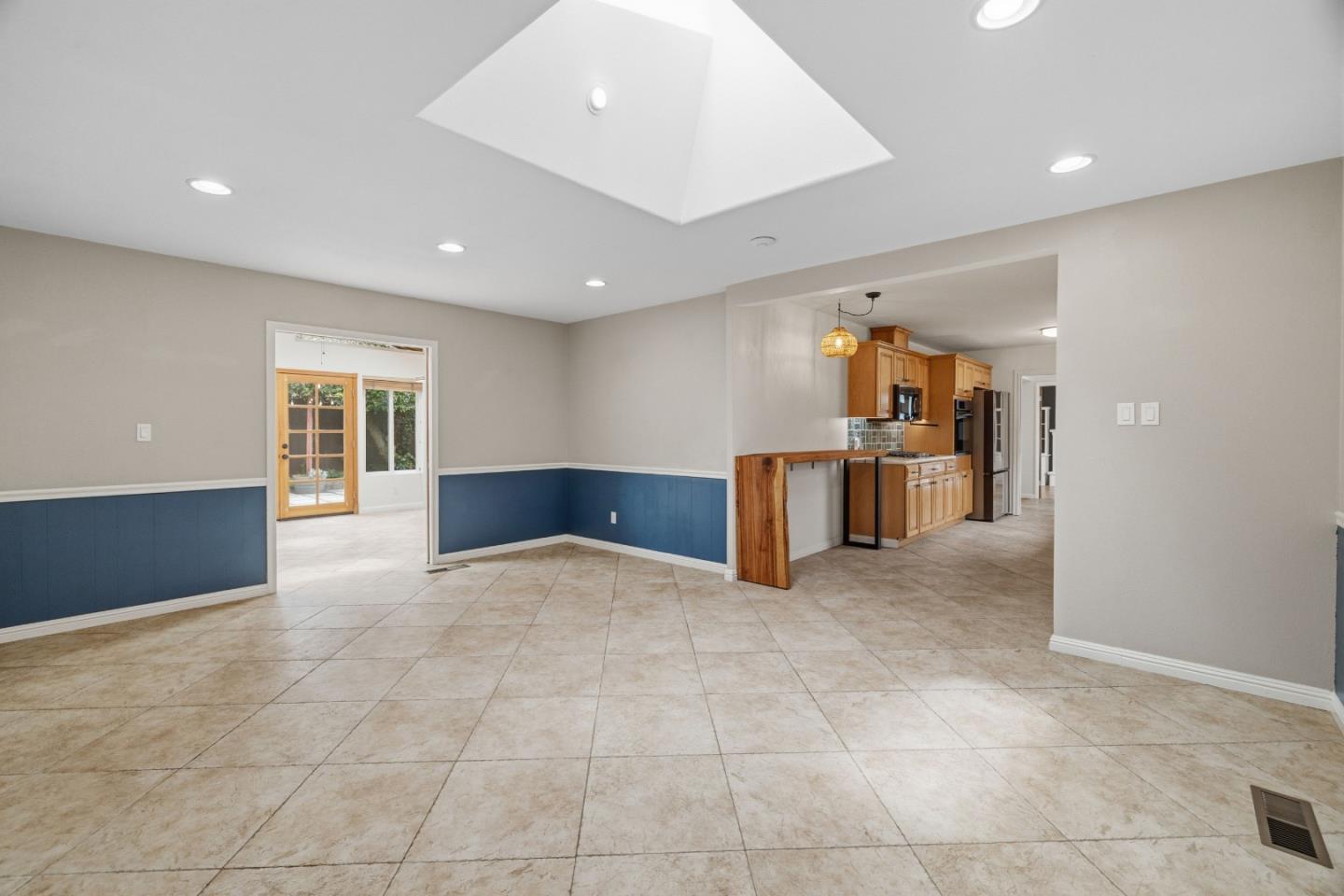 739 Bellarmine Drive