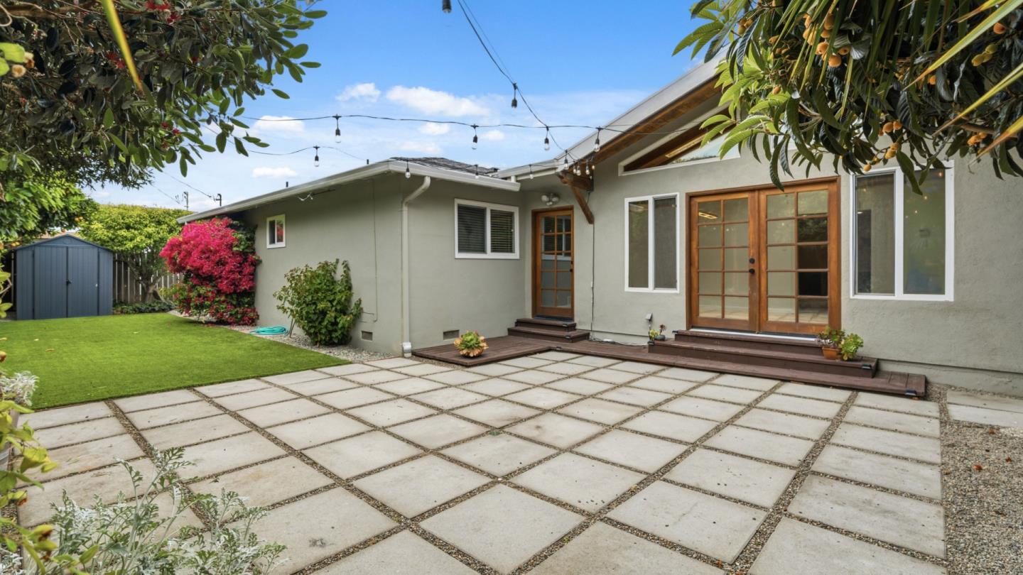 739 Bellarmine Drive