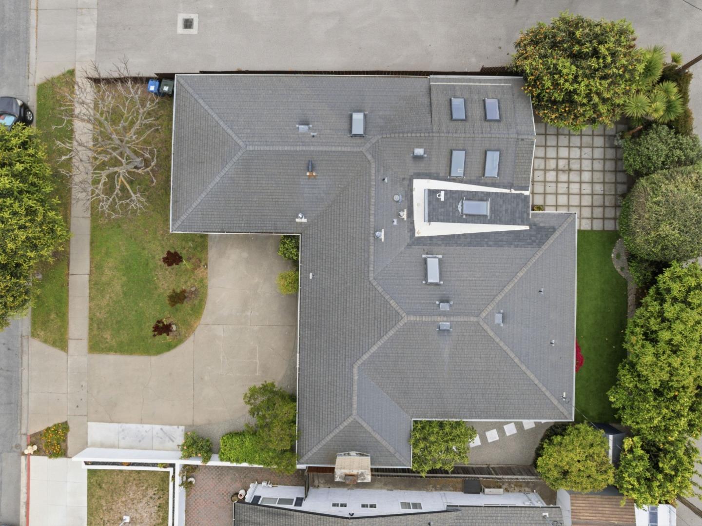 739 Bellarmine Drive