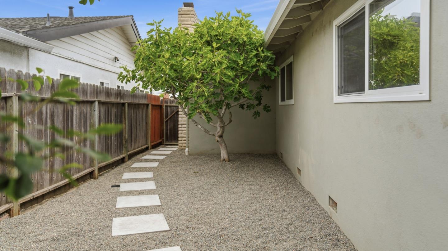 739 Bellarmine Drive