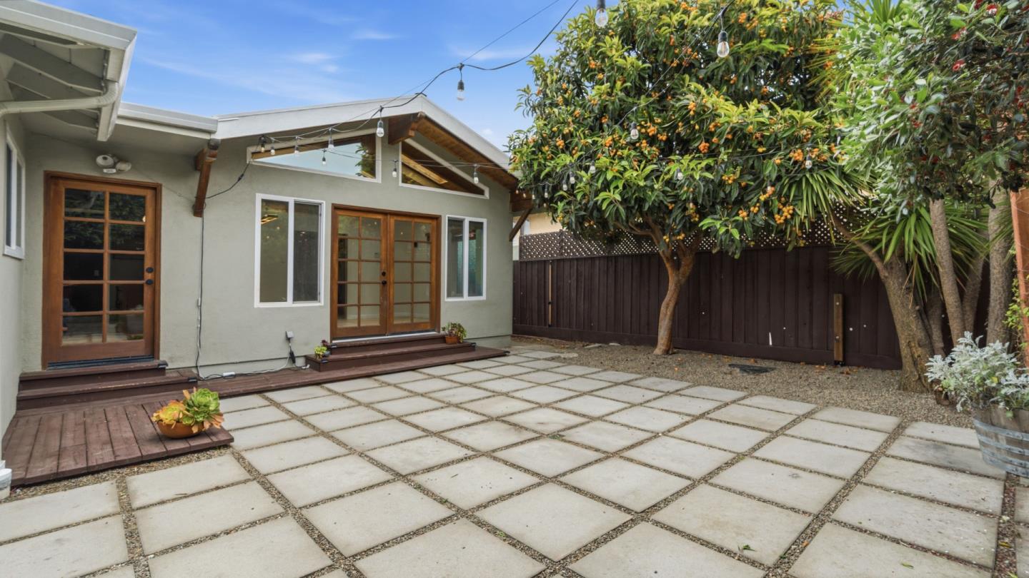 739 Bellarmine Drive