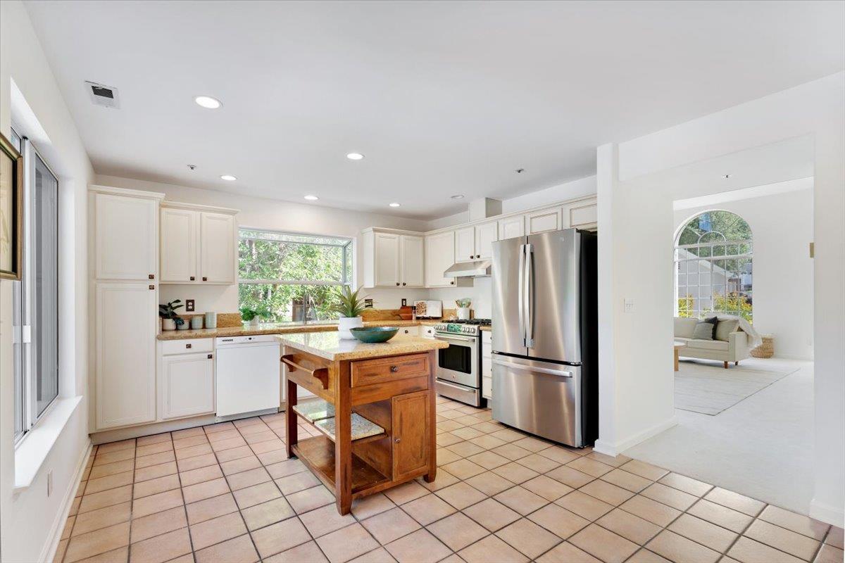 609 Single Spur Court