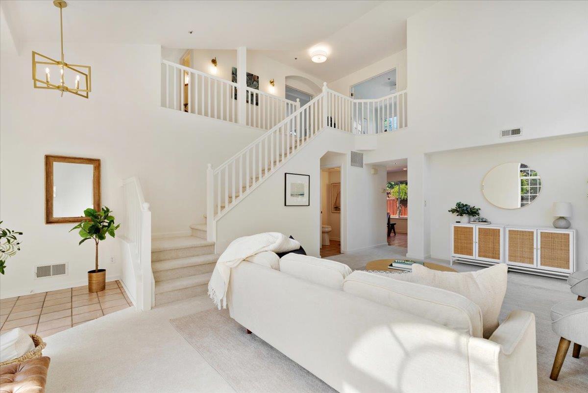 609 Single Spur Court