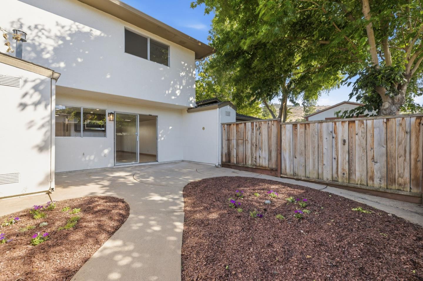 194 Oakbrook Circle