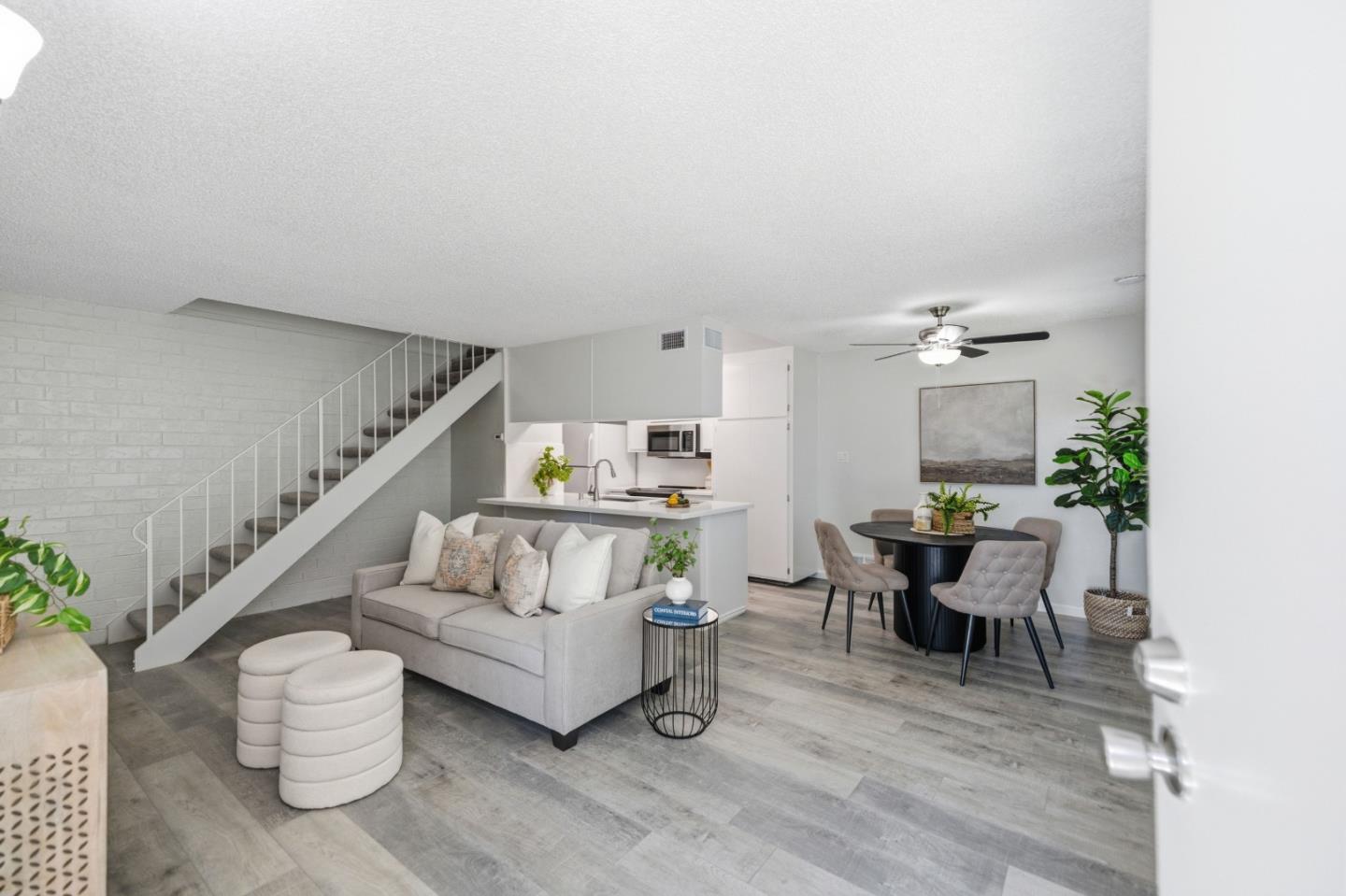 343 Blossom Hill RD 2